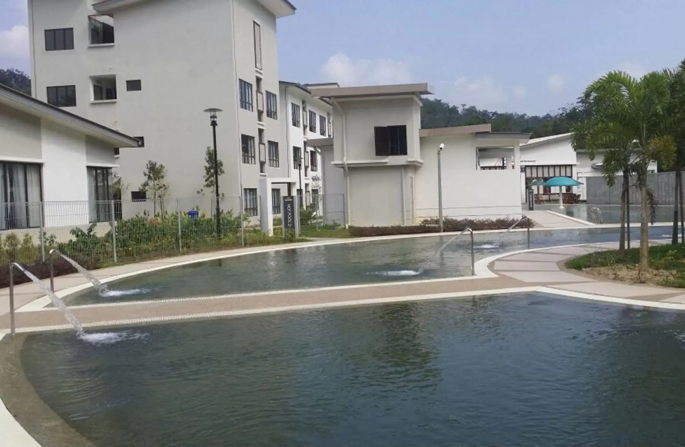 Swimming pool in ēRYA by SURIA Hot Spring Bentong Swimming pool in ēRYA by SURIA Hot Spring Bentong