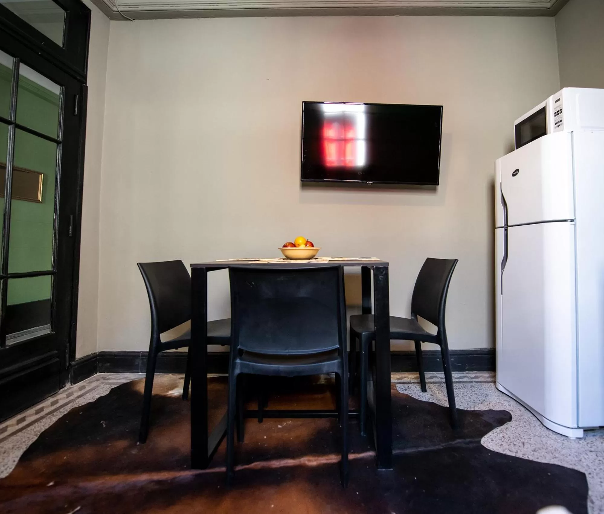 Communal lounge/ TV room in Maison Ramón