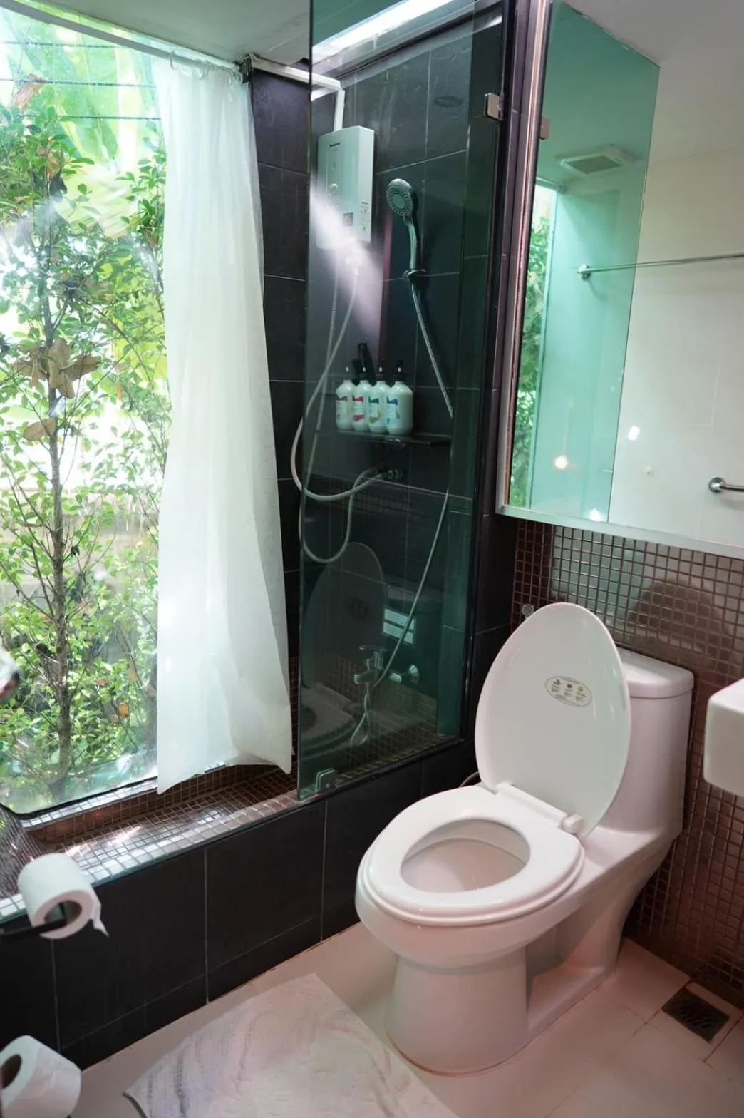 Shower in Villa Panalai