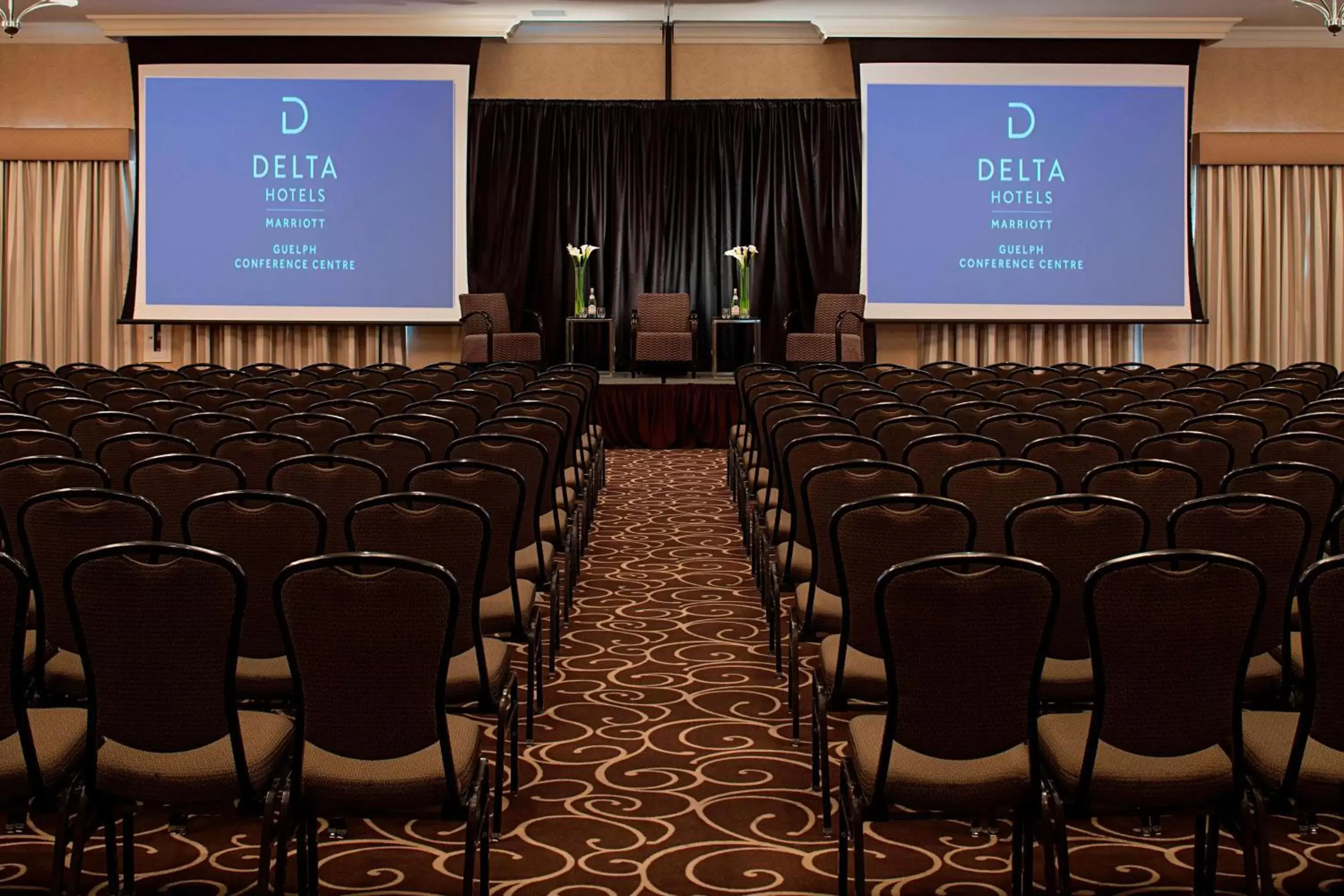 Meeting/conference room, Business Area/Conference Room in Delta Hotels by Marriott Guelph Conference Centre