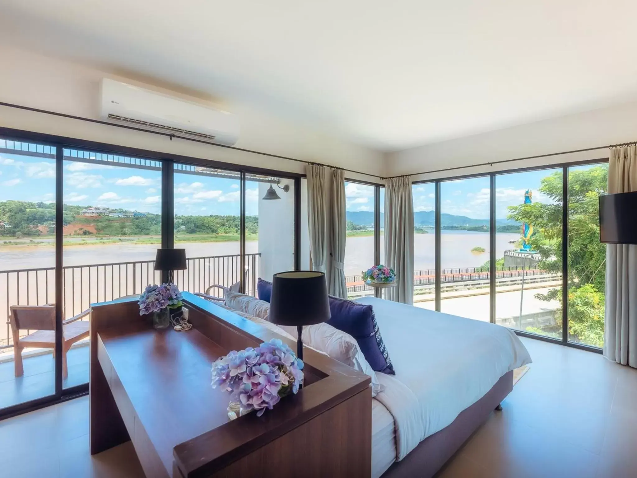 View (from property/room) in Fortune Riverview Hotel Chiang Khong
