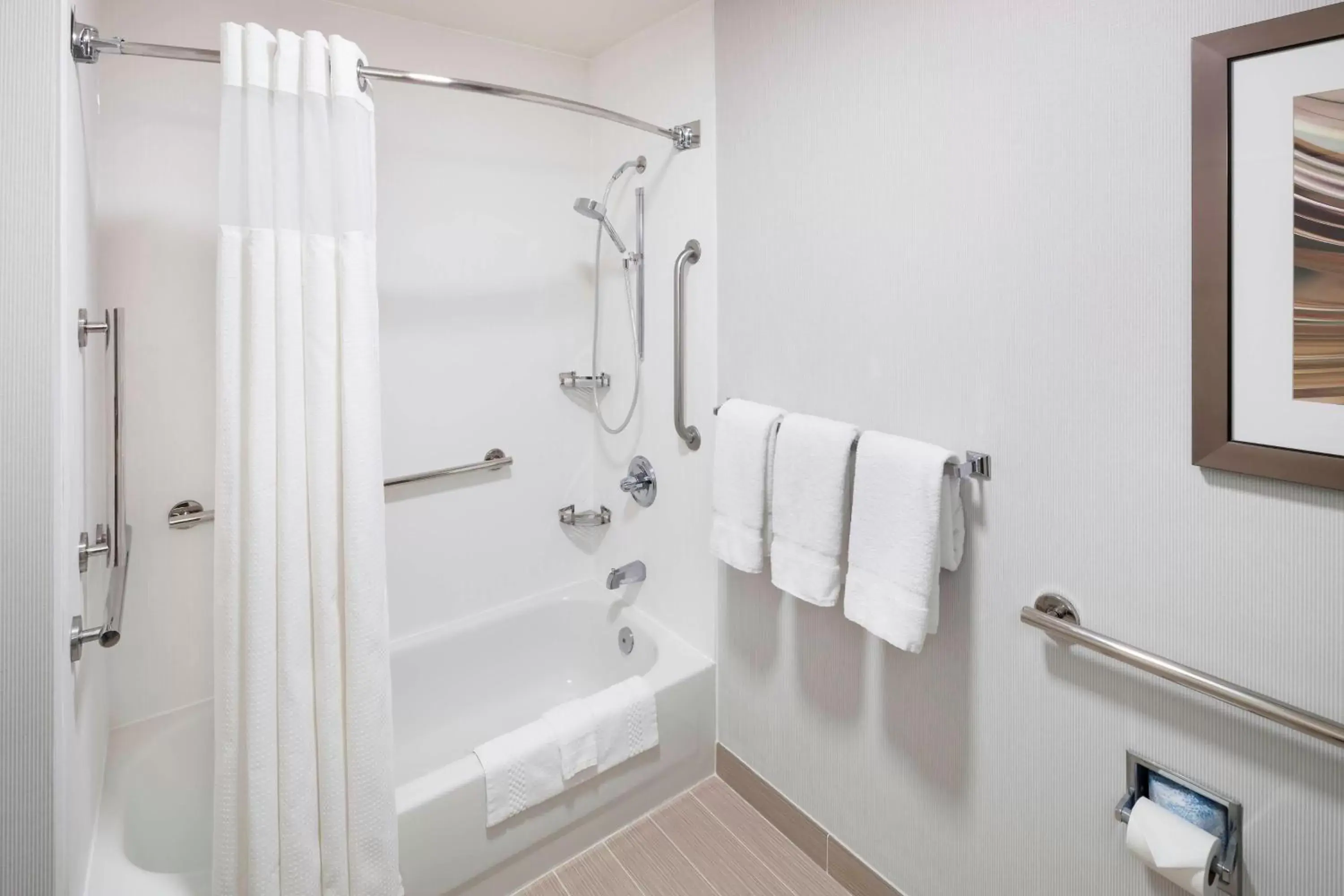 Bathroom in Courtyard by Marriott Pensacola