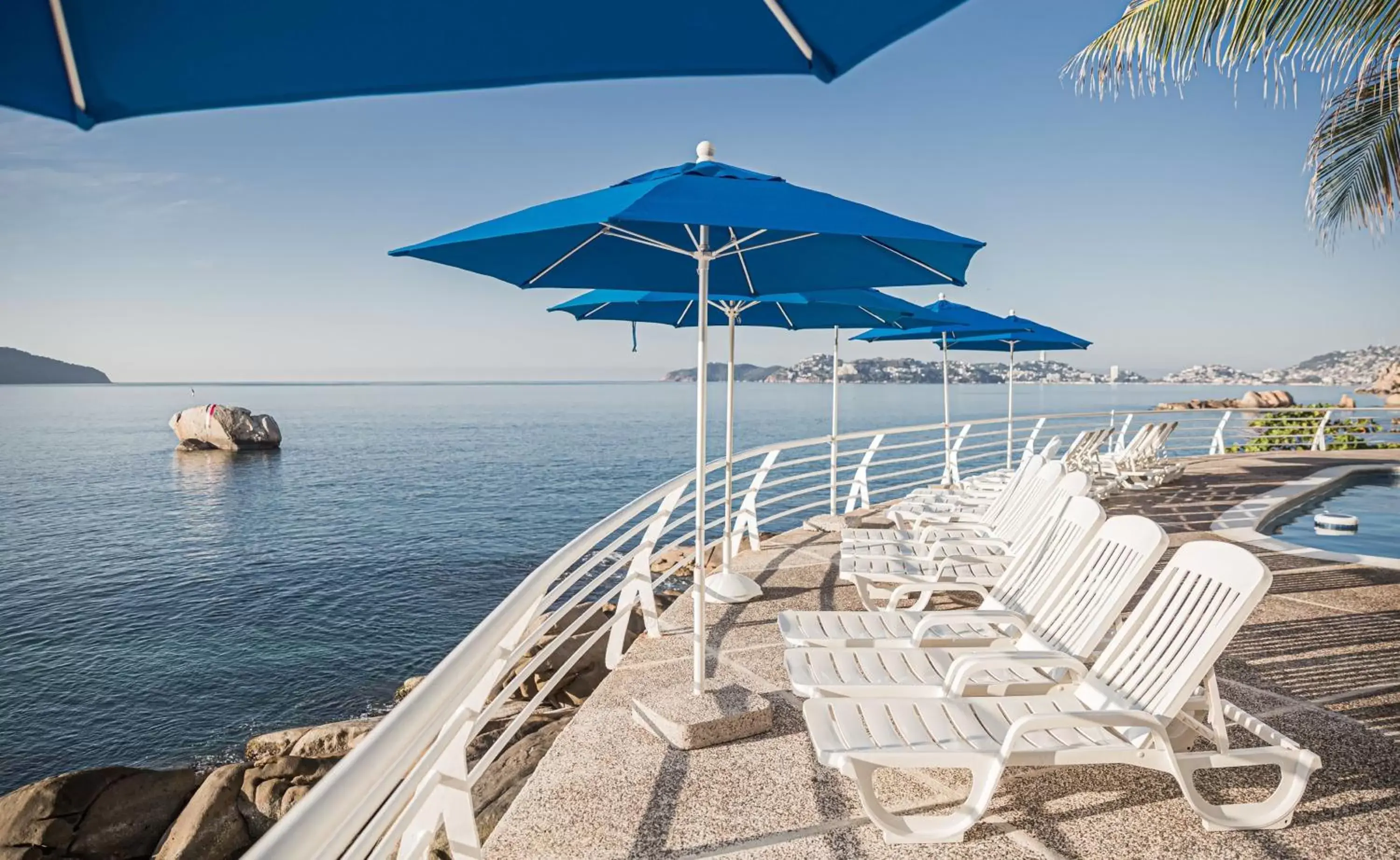 Swimming pool in Holiday Inn Resort Acapulco, an IHG Hotel