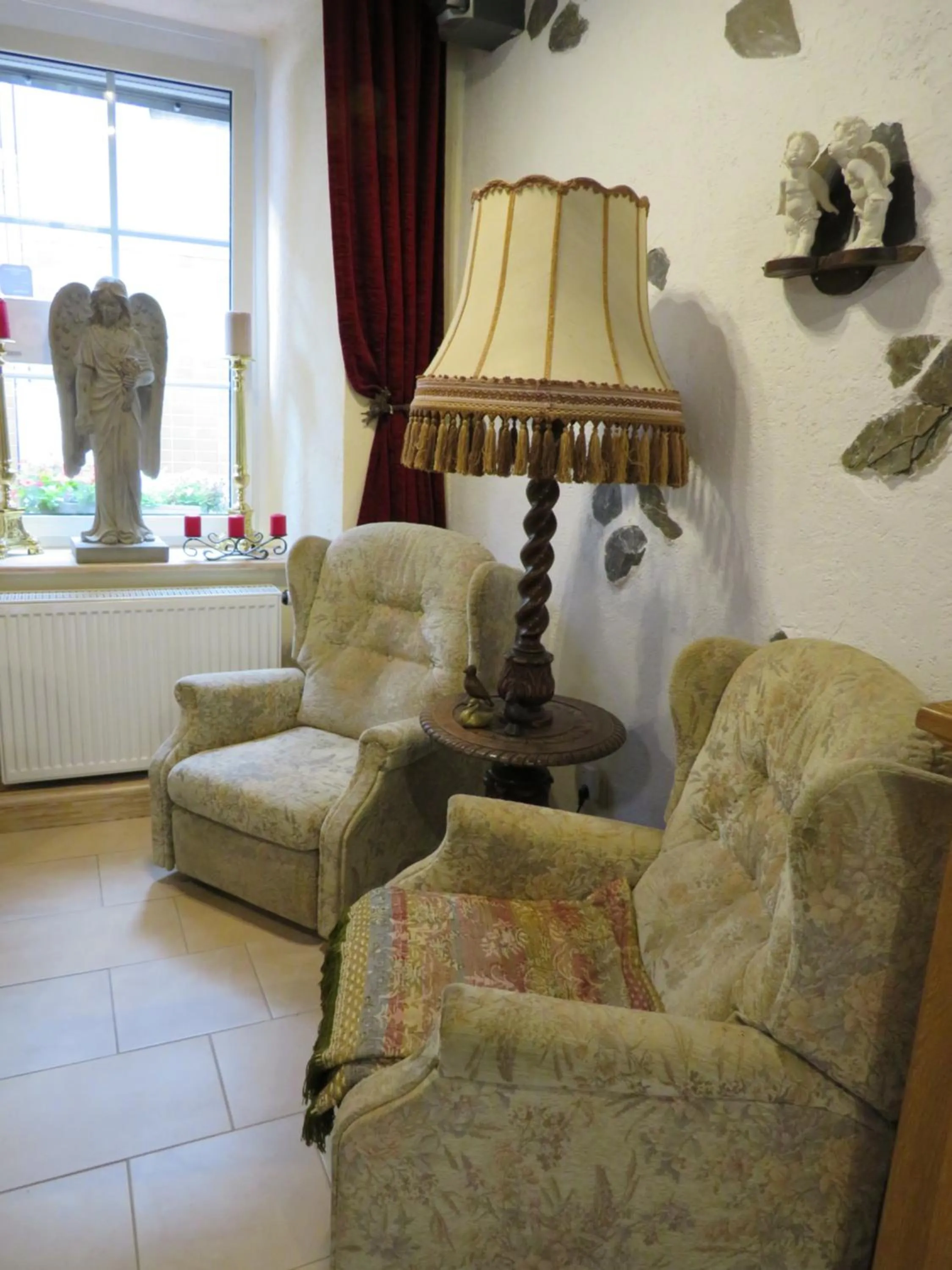 Restaurant/places to eat in Zum Achten Himmel