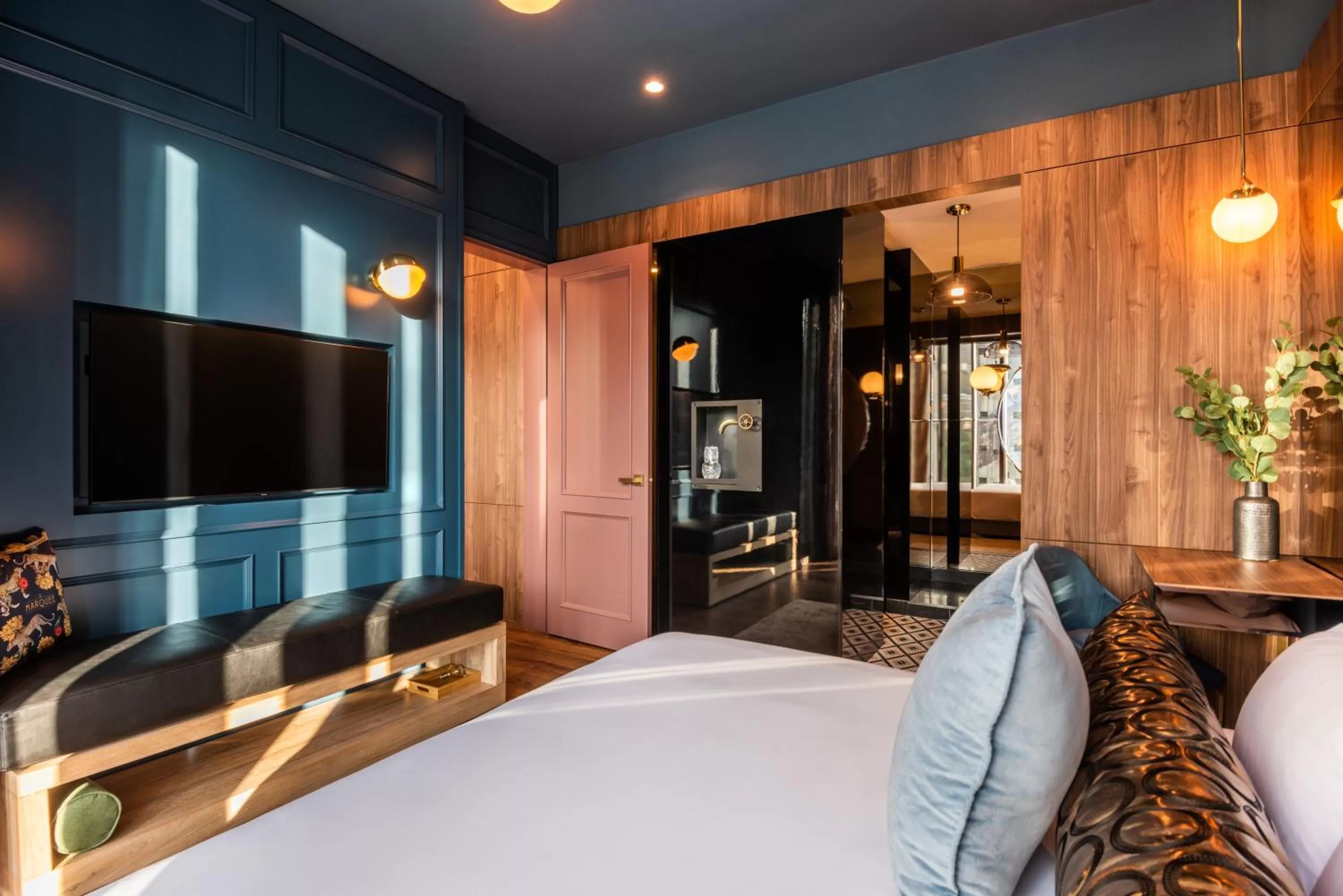 Photo of the whole room, Bed in Hotel Marquee Medellín