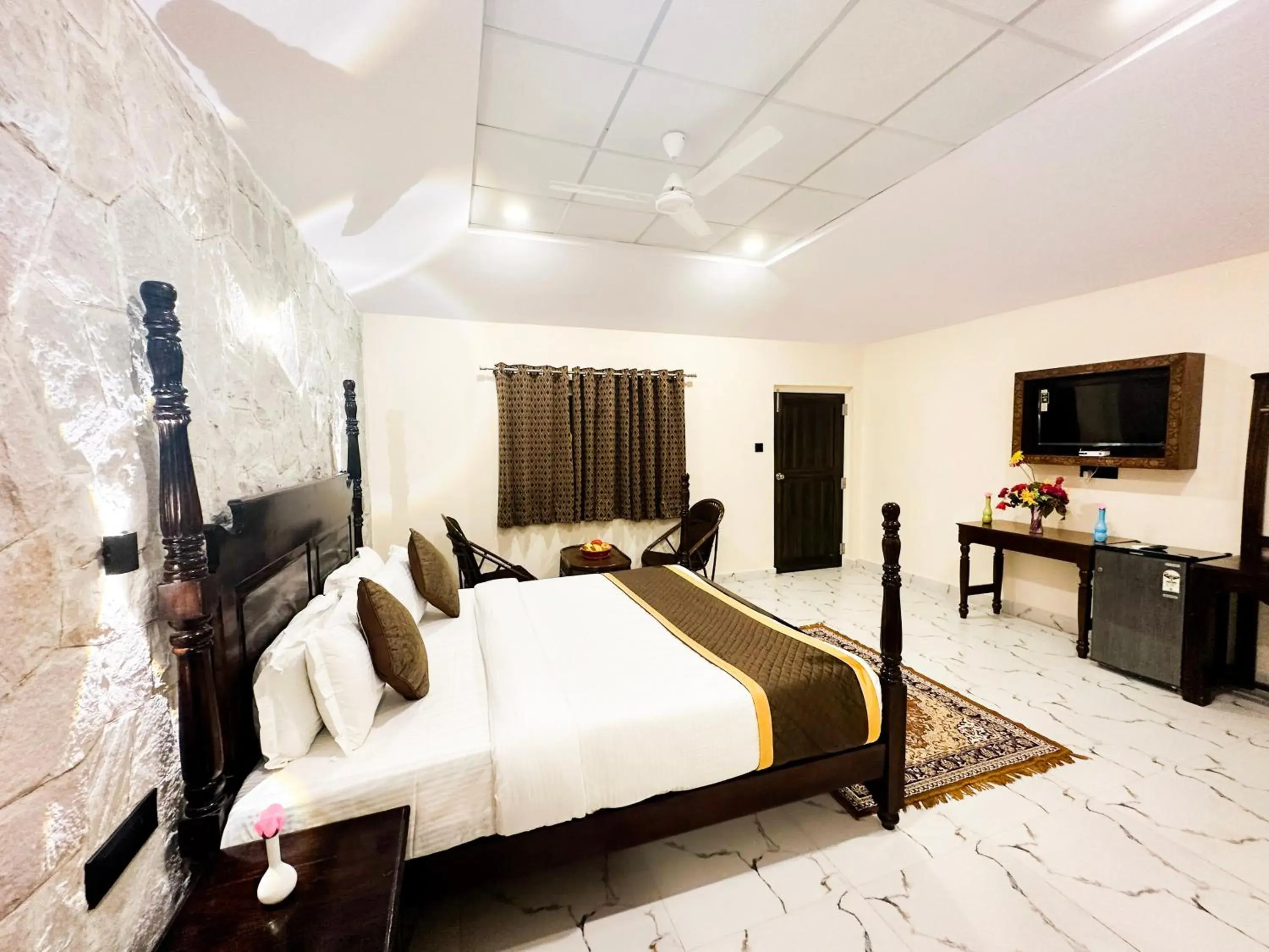 Bed in Ranthambhore National Resort