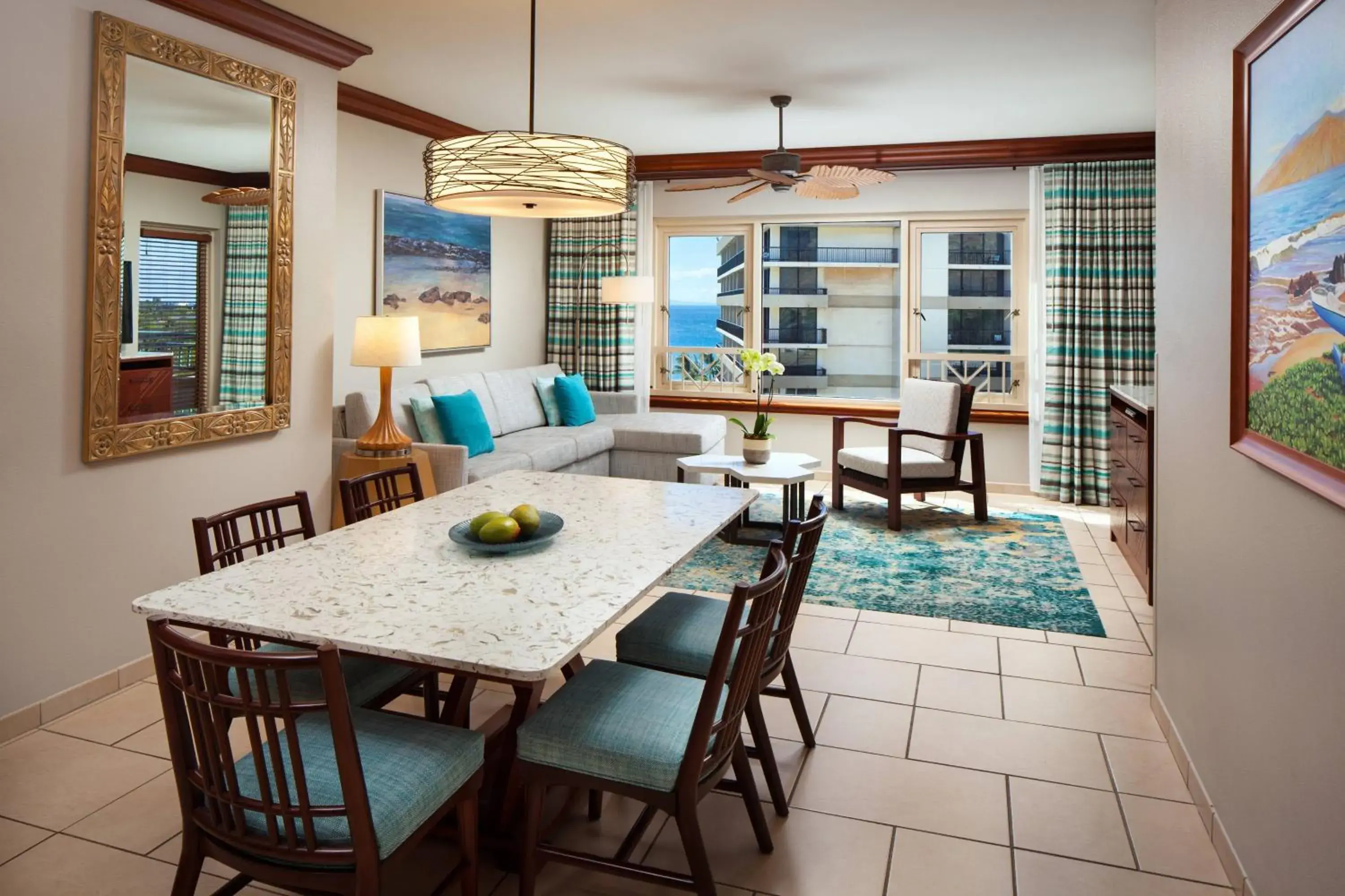 Restaurant/places to eat, Dining Area in Marriott's Maui Ocean Club  - Lahaina & Napili Towers