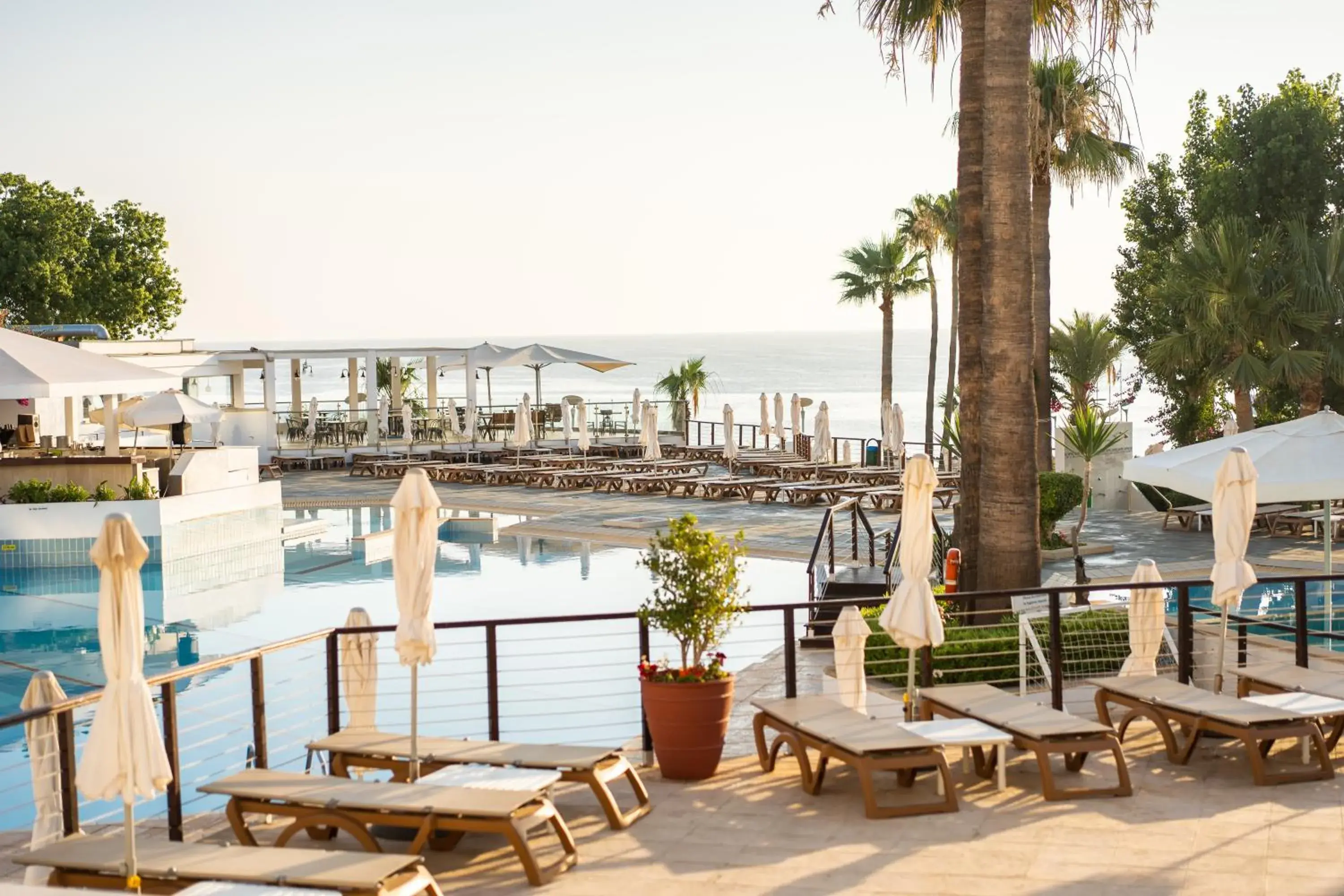 Swimming Pool in Golden Coast Beach Hotel