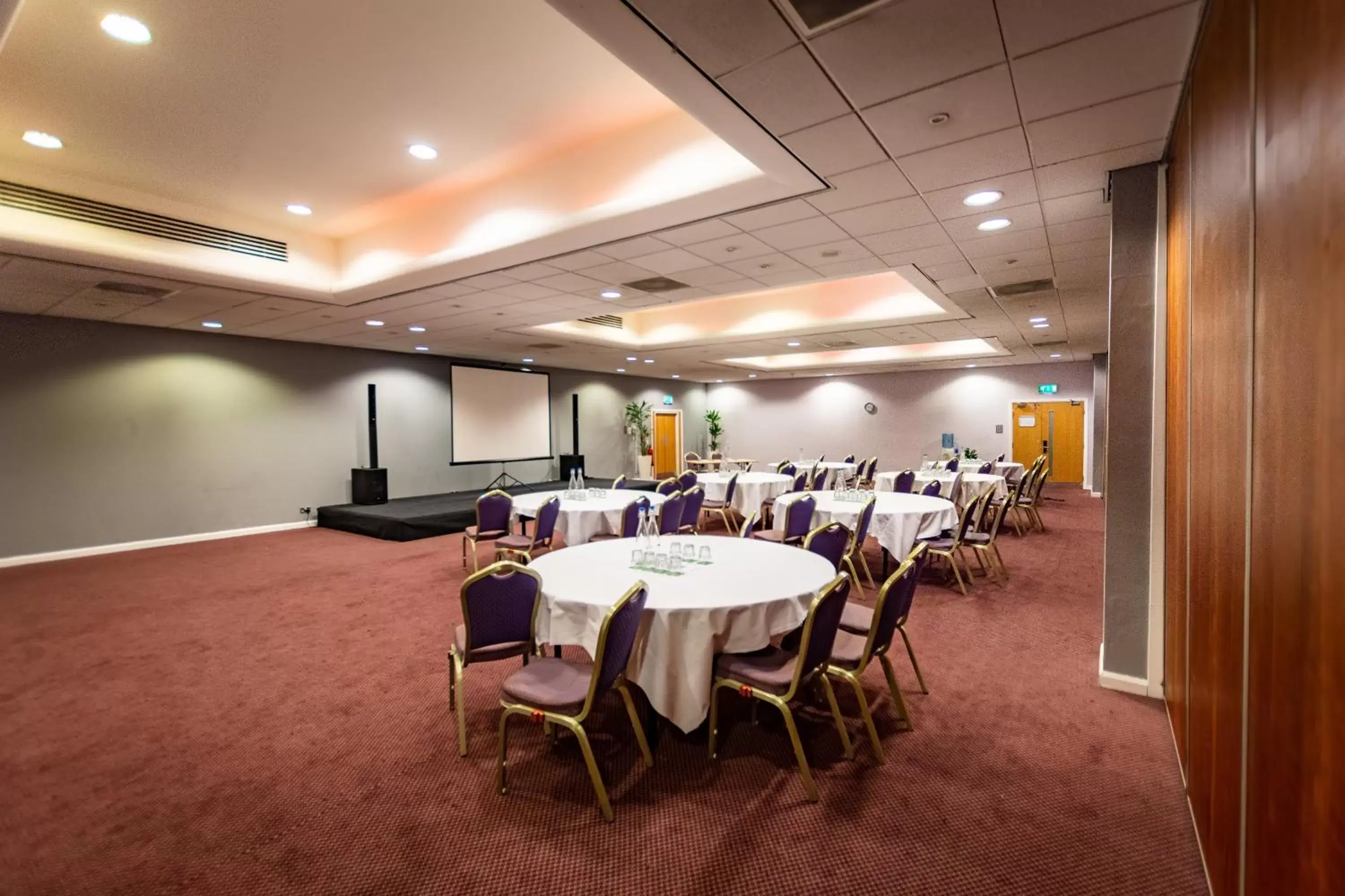 Meeting/conference room in Holiday Inn Liverpool City Centre, an IHG Hotel