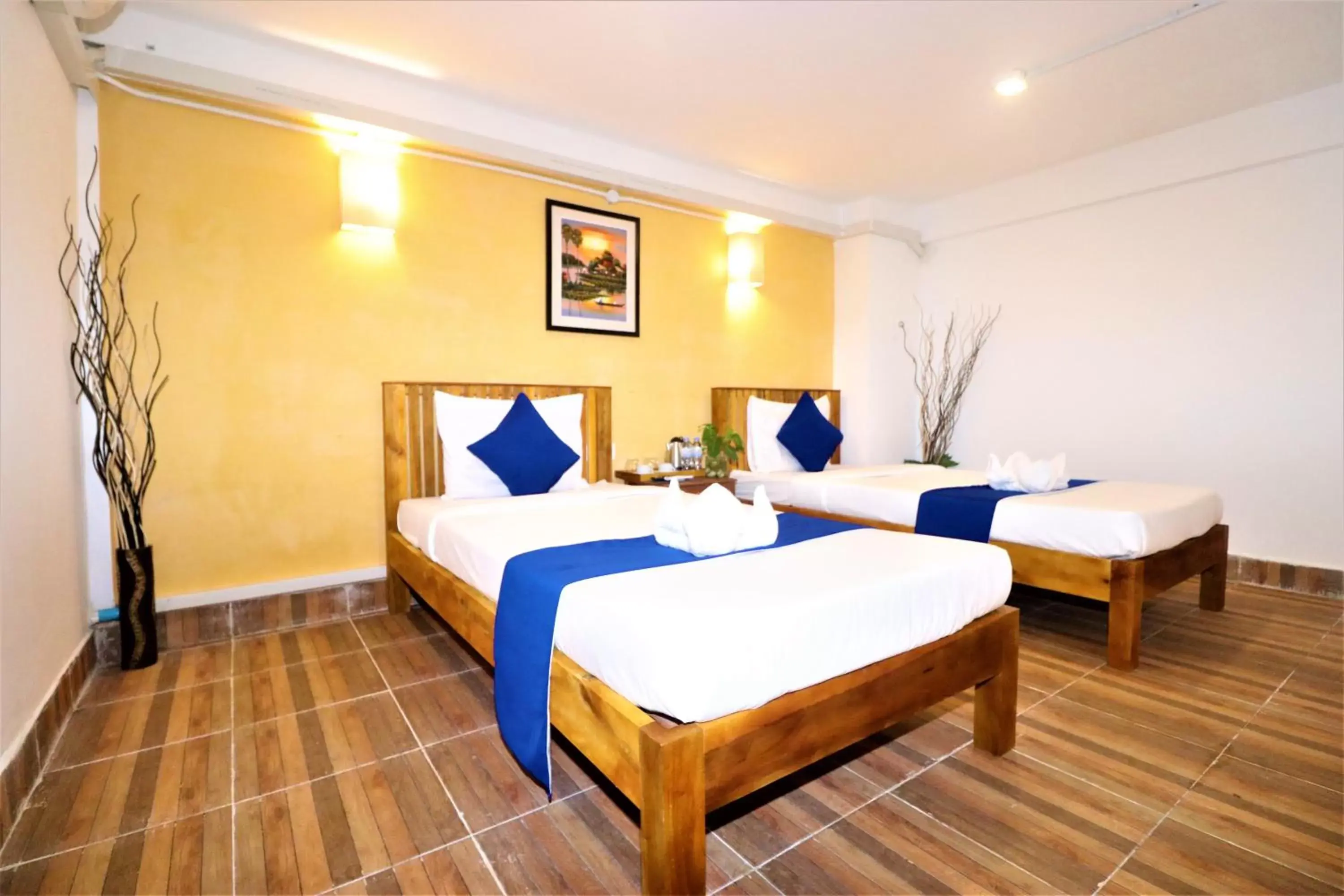 Bedroom, Bed in Grand Elevation Hotel