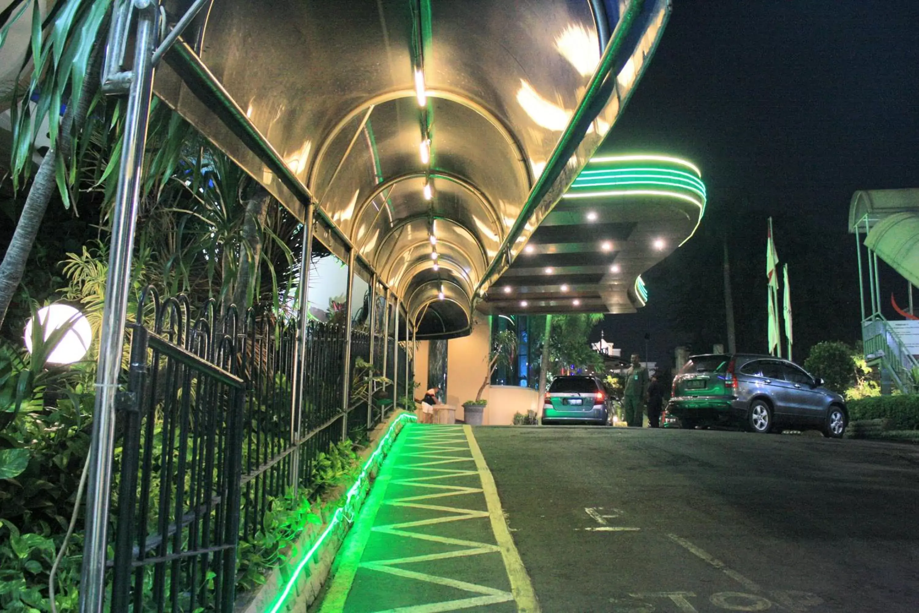 Facade/entrance in Tunjungan Hotel