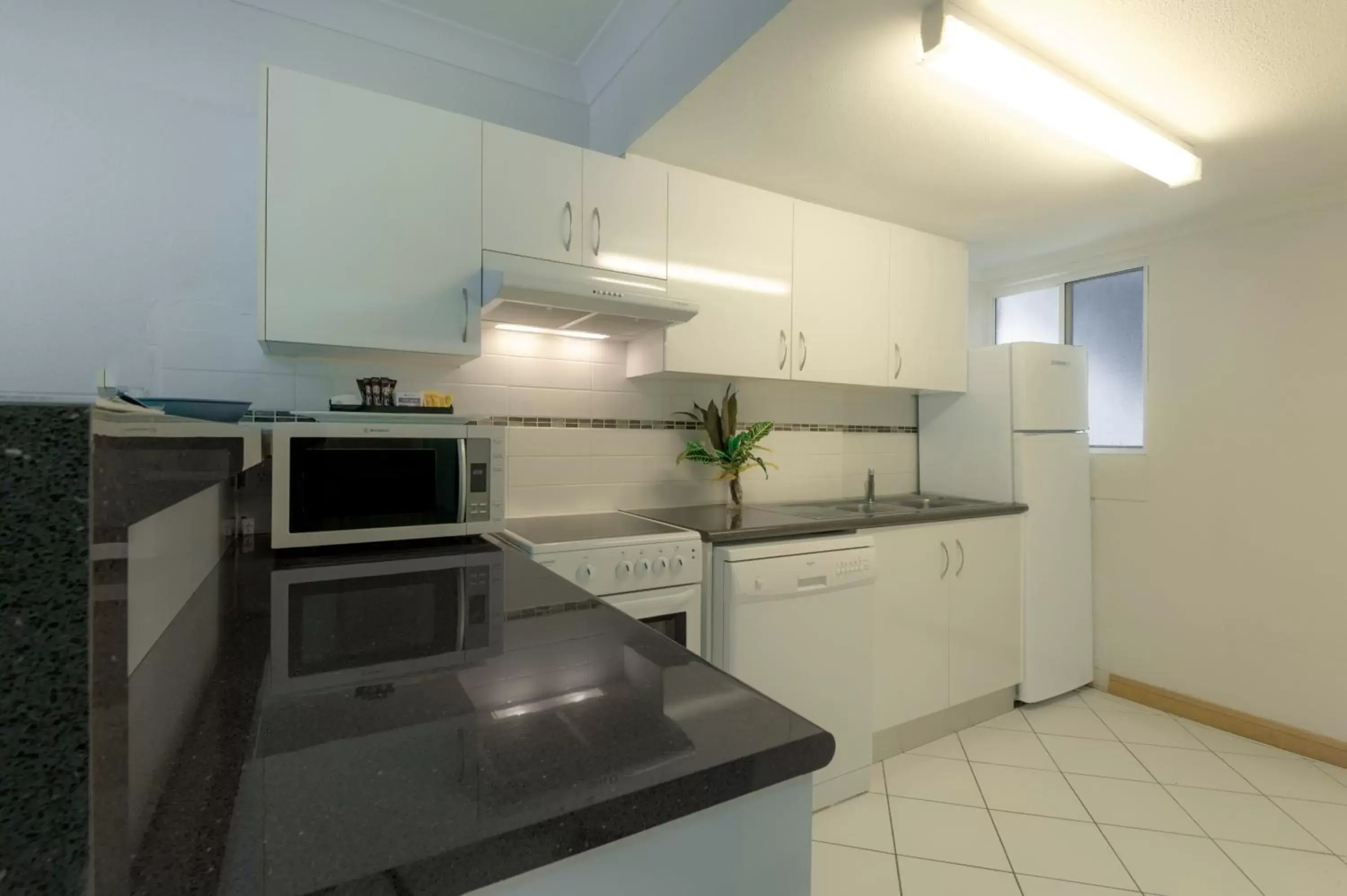 Kitchen or kitchenette, Kitchen/Kitchenette in Garrick House