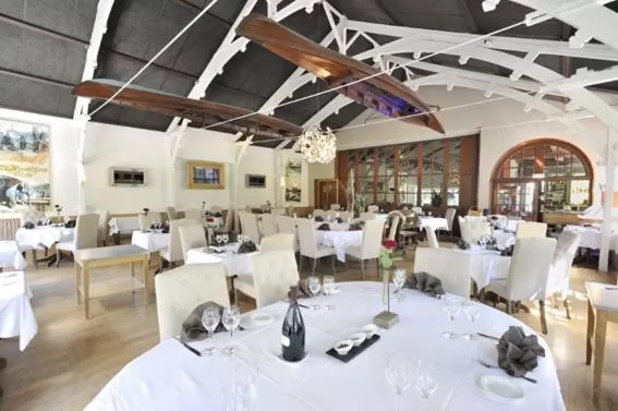 Hotel Restaurant Pavillon Bleu