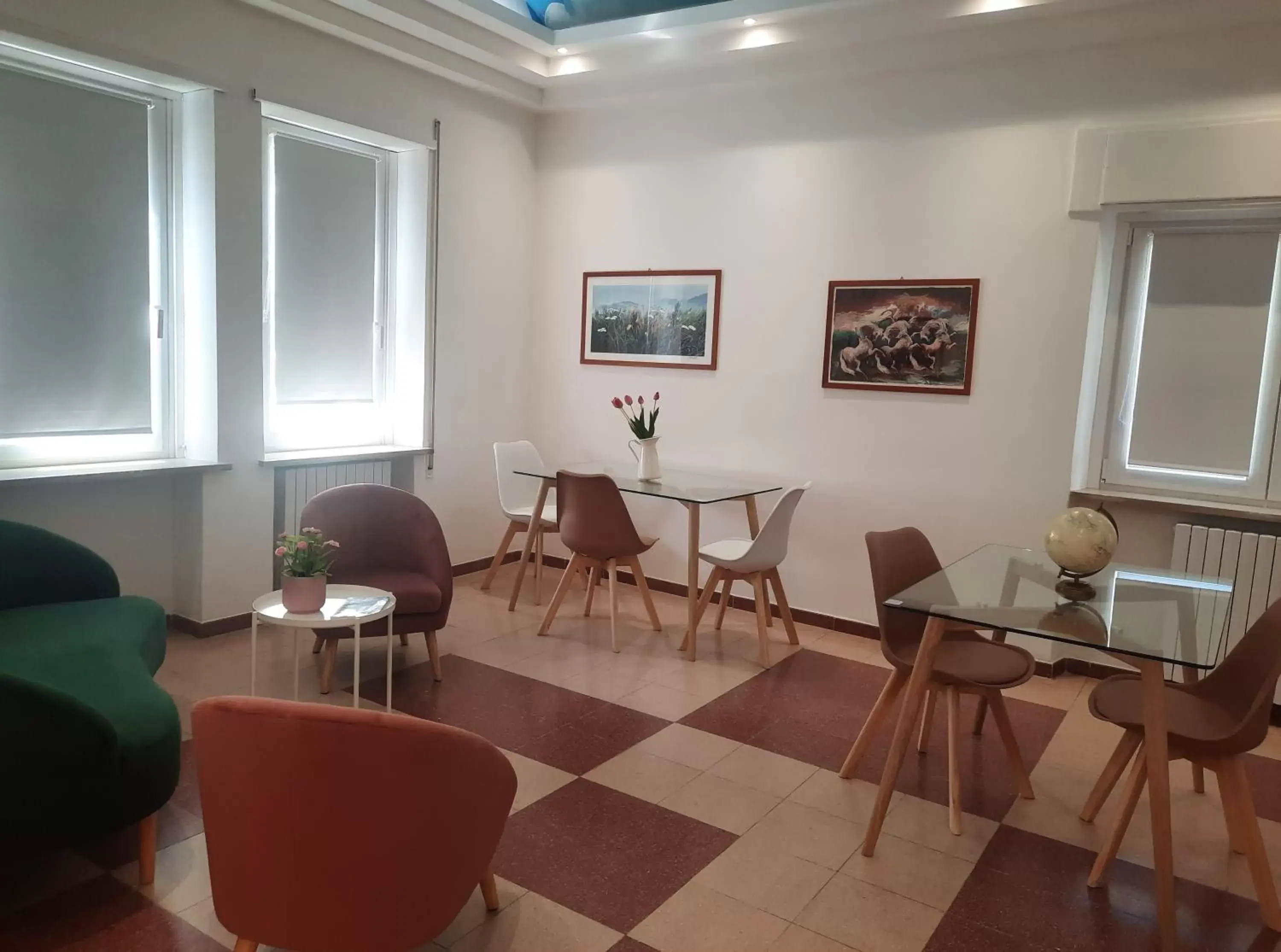 Living room, Seating Area in Hotel Porta Rivera