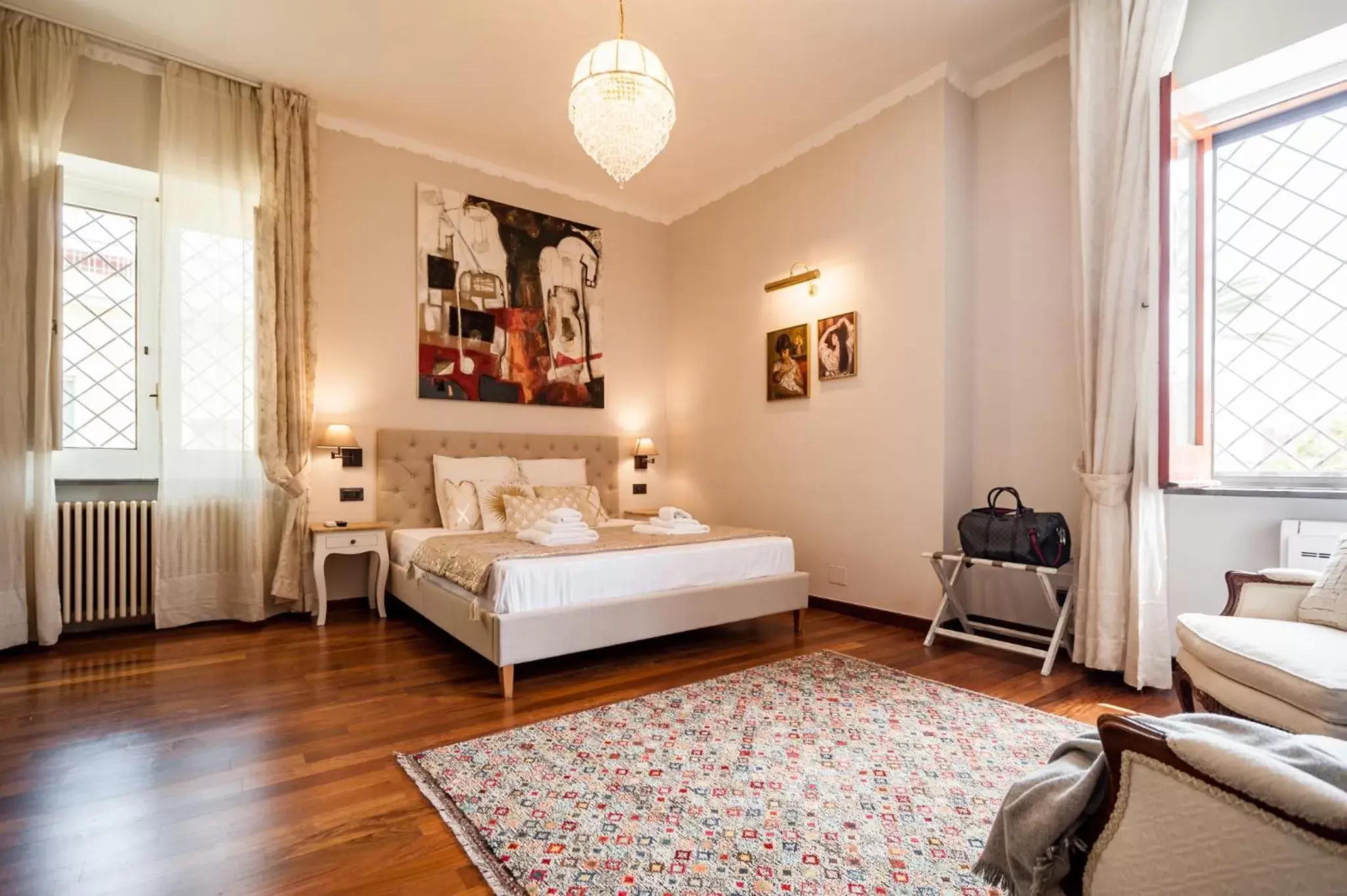 Bedroom, Bed in Dream House Pompei