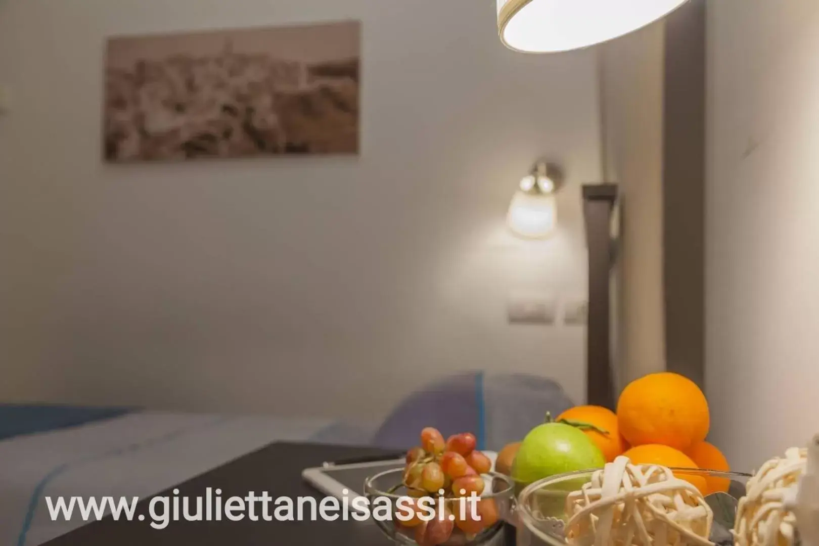 Bedroom in Giulietta nei Sassi