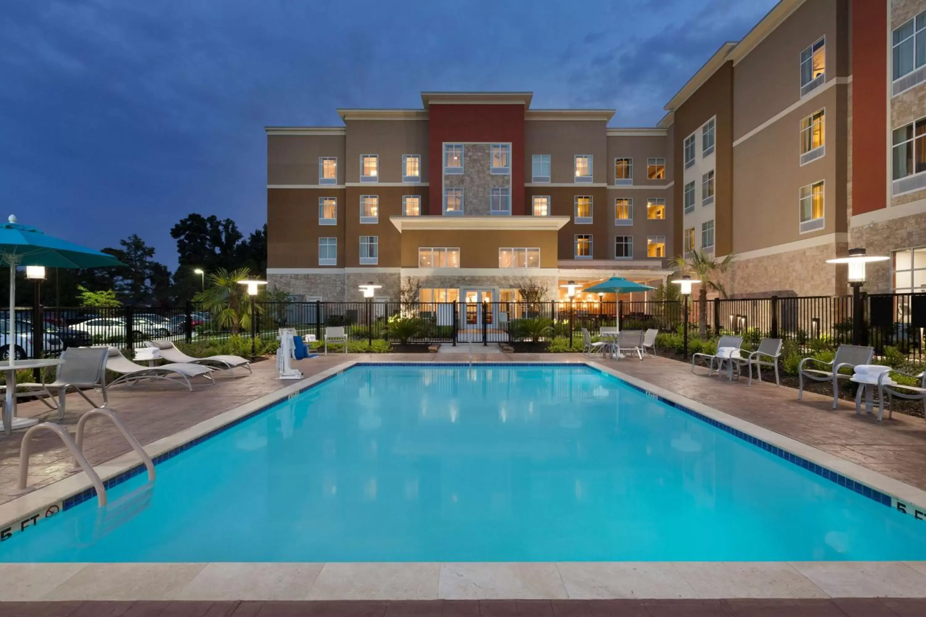 Pool view, Property Building in Homewood Suites by Hilton North Houston/Spring