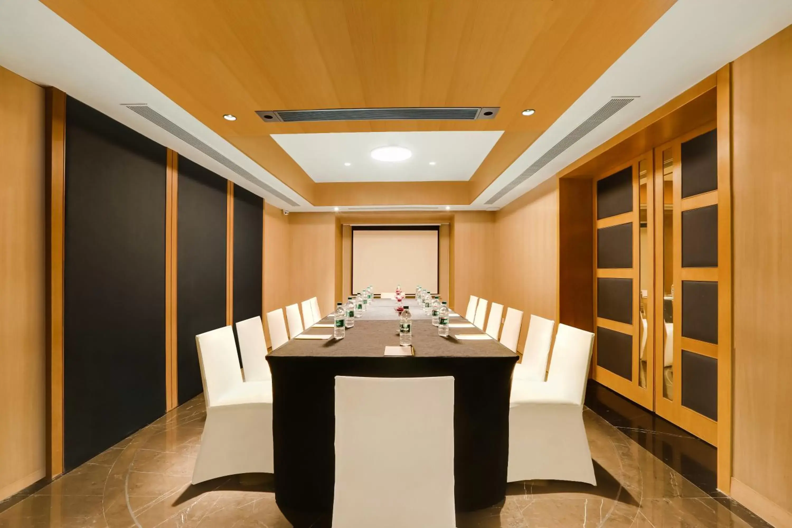 Meeting/conference room in Lemon Tree Hotel Viman Nagar Pune