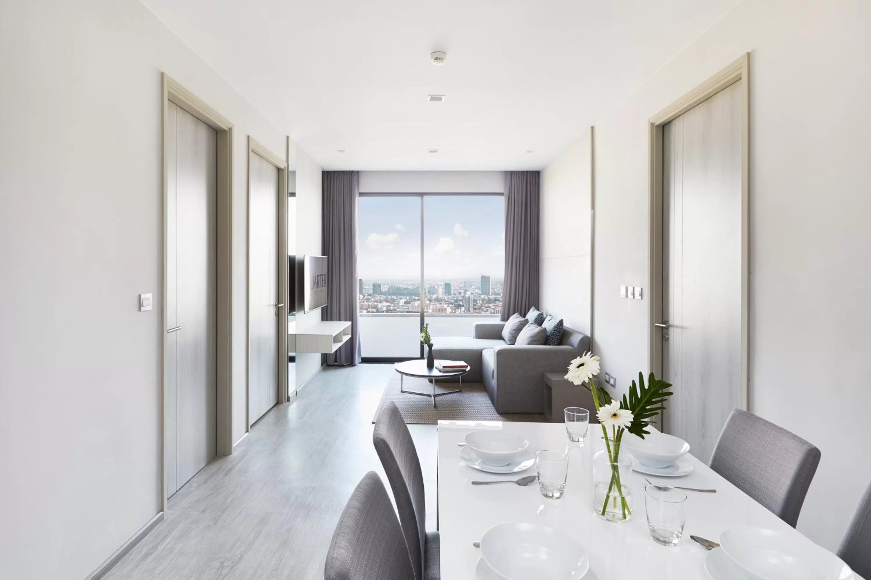 Kitchen or kitchenette in The Quarter Ari by UHG