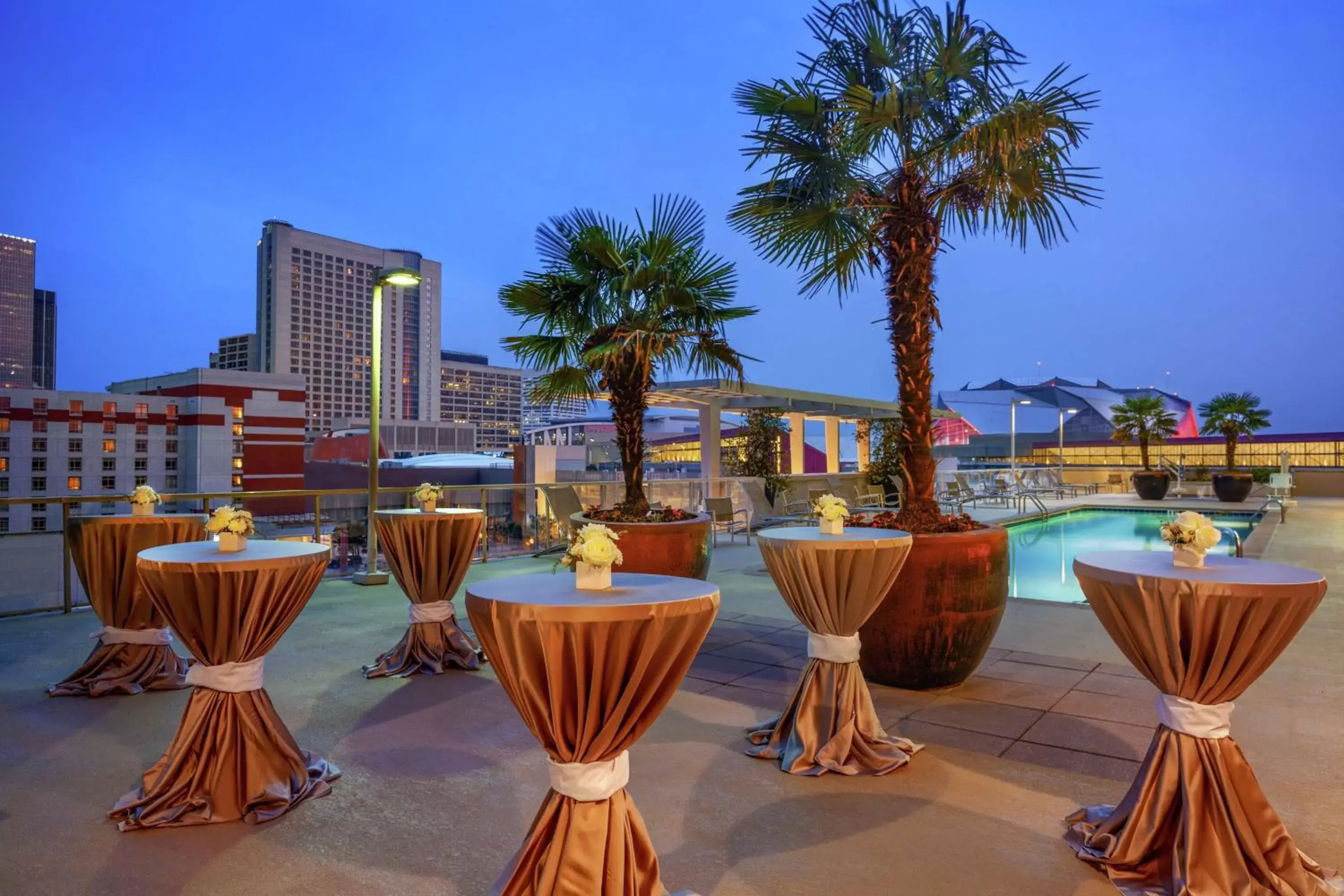 Patio in Hilton Garden Inn Atlanta Downtown