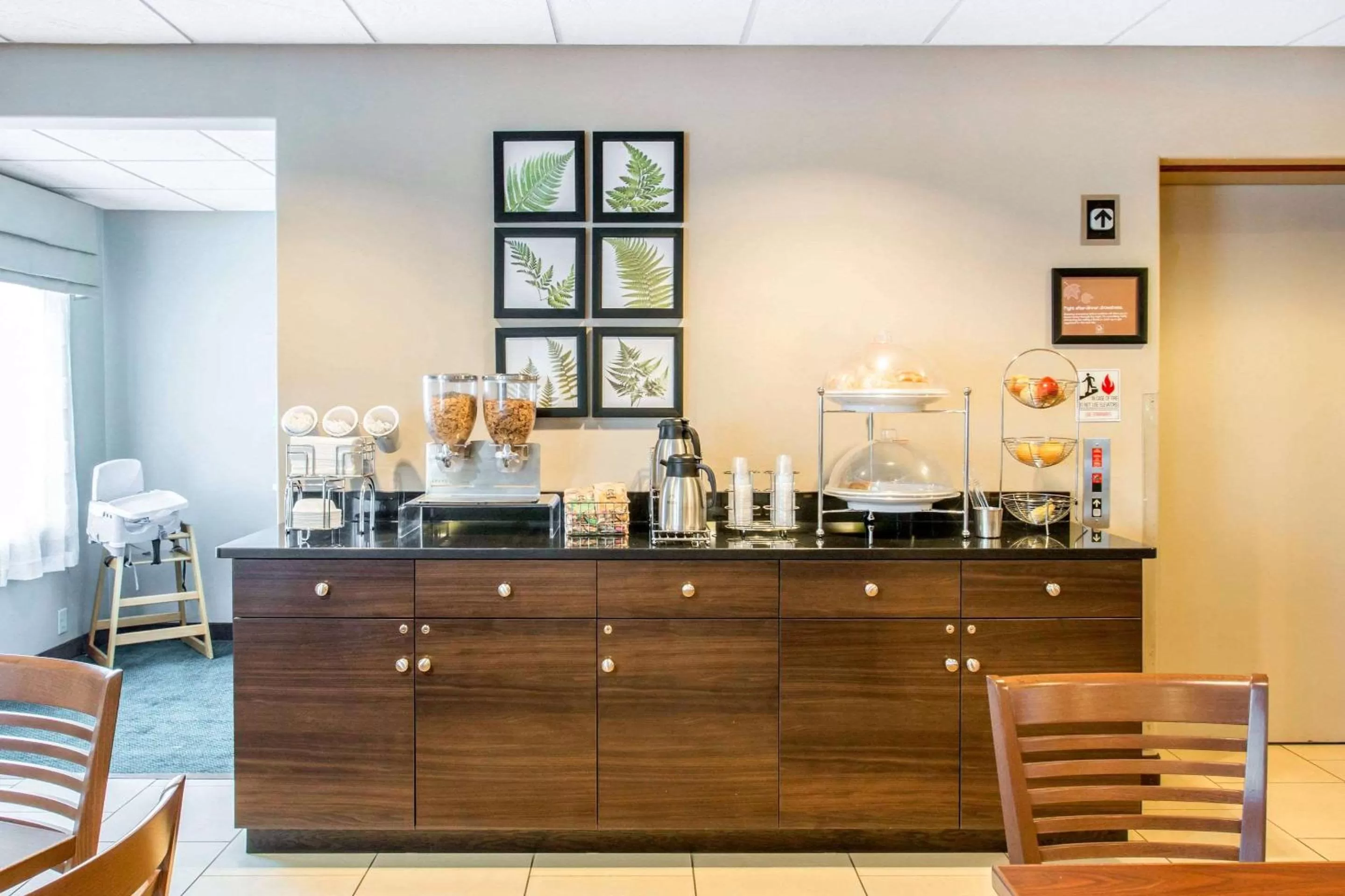 Restaurant/places to eat in Sleep Inn & Suites Oregon - Toledo