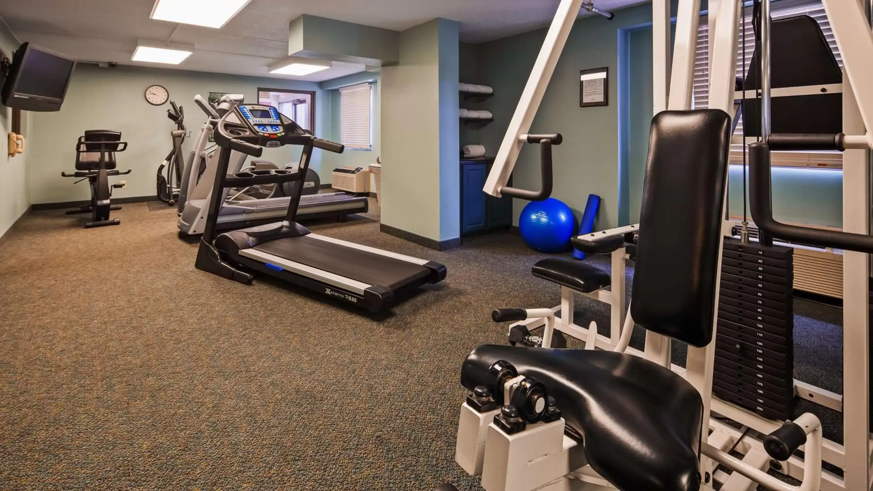 Fitness centre/facilities, Fitness Center/Facilities in SureStay Plus Hotel by Best Western Black River Falls