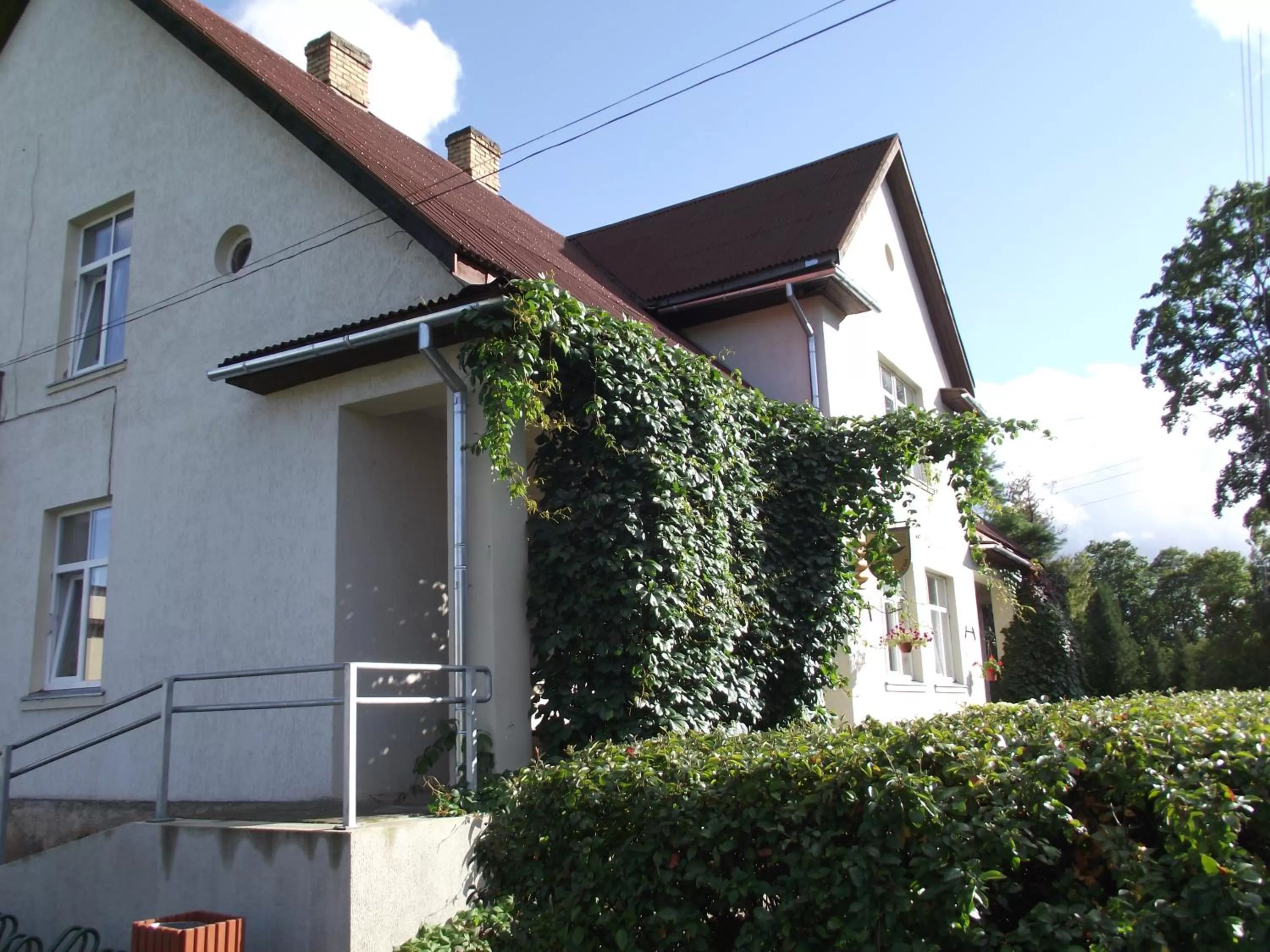 Facade/entrance in Kalna Ligzda