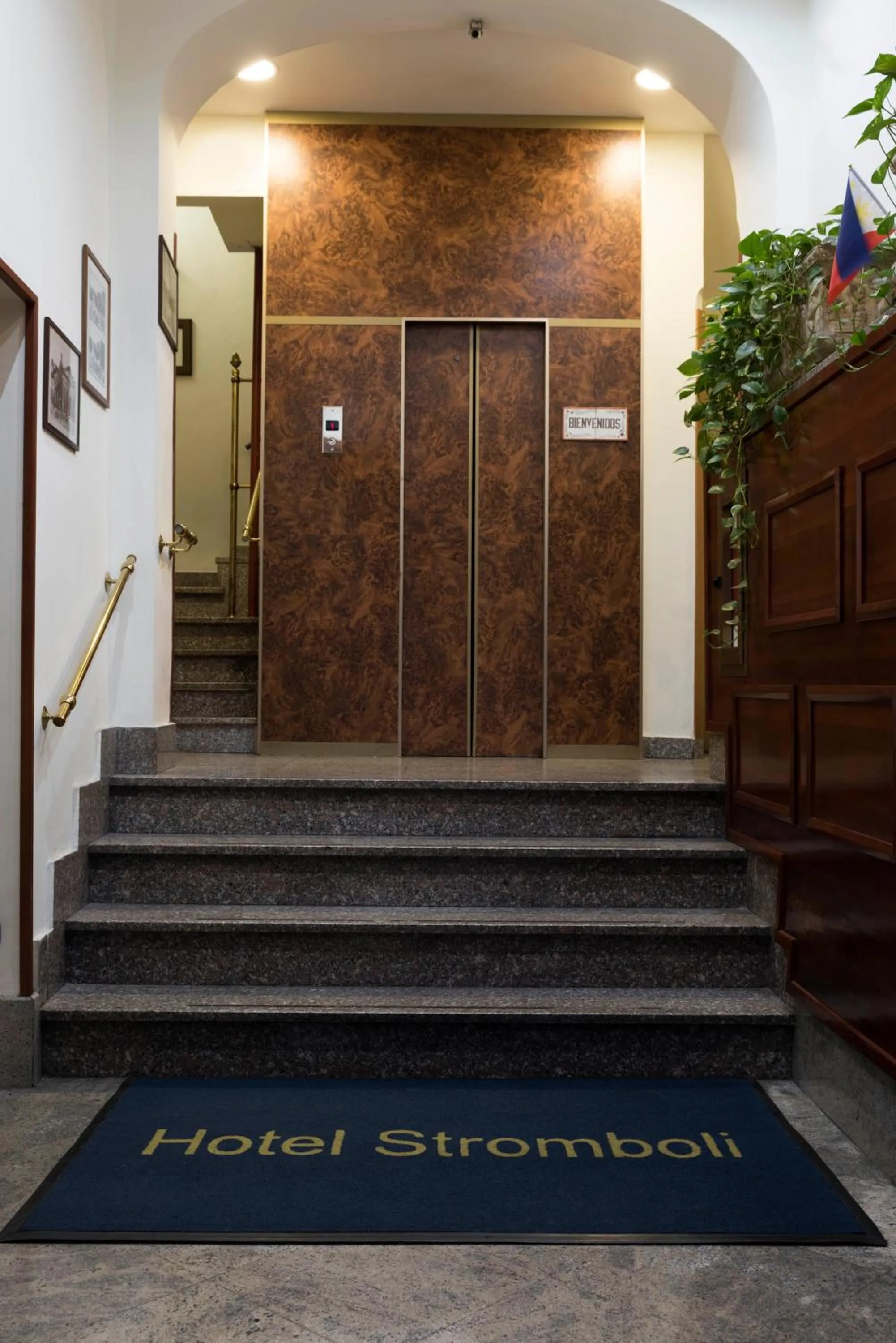 Area and facilities in Hotel Stromboli