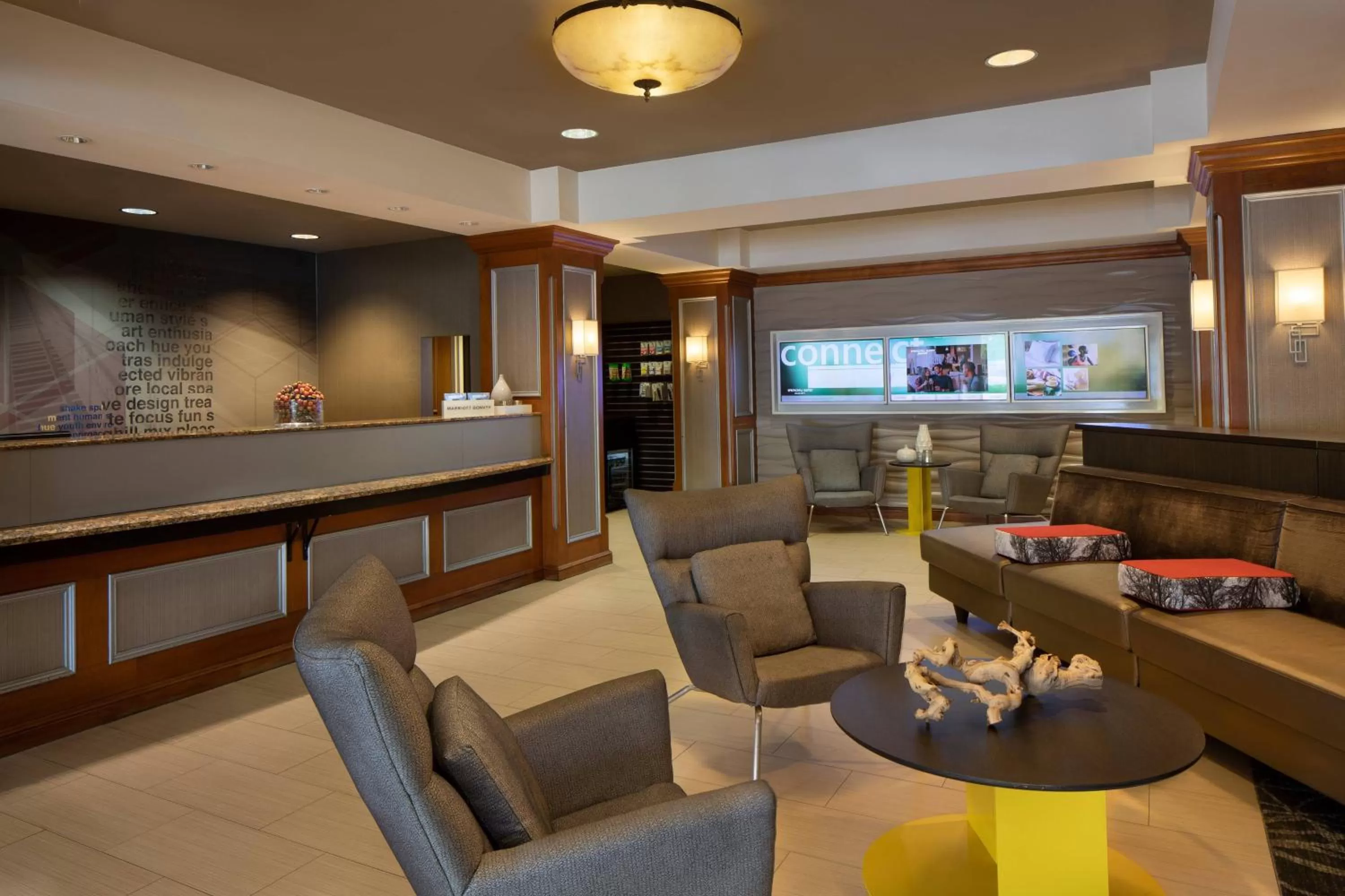 Lobby or reception in SpringHill Suites by Marriott Tampa Westshore