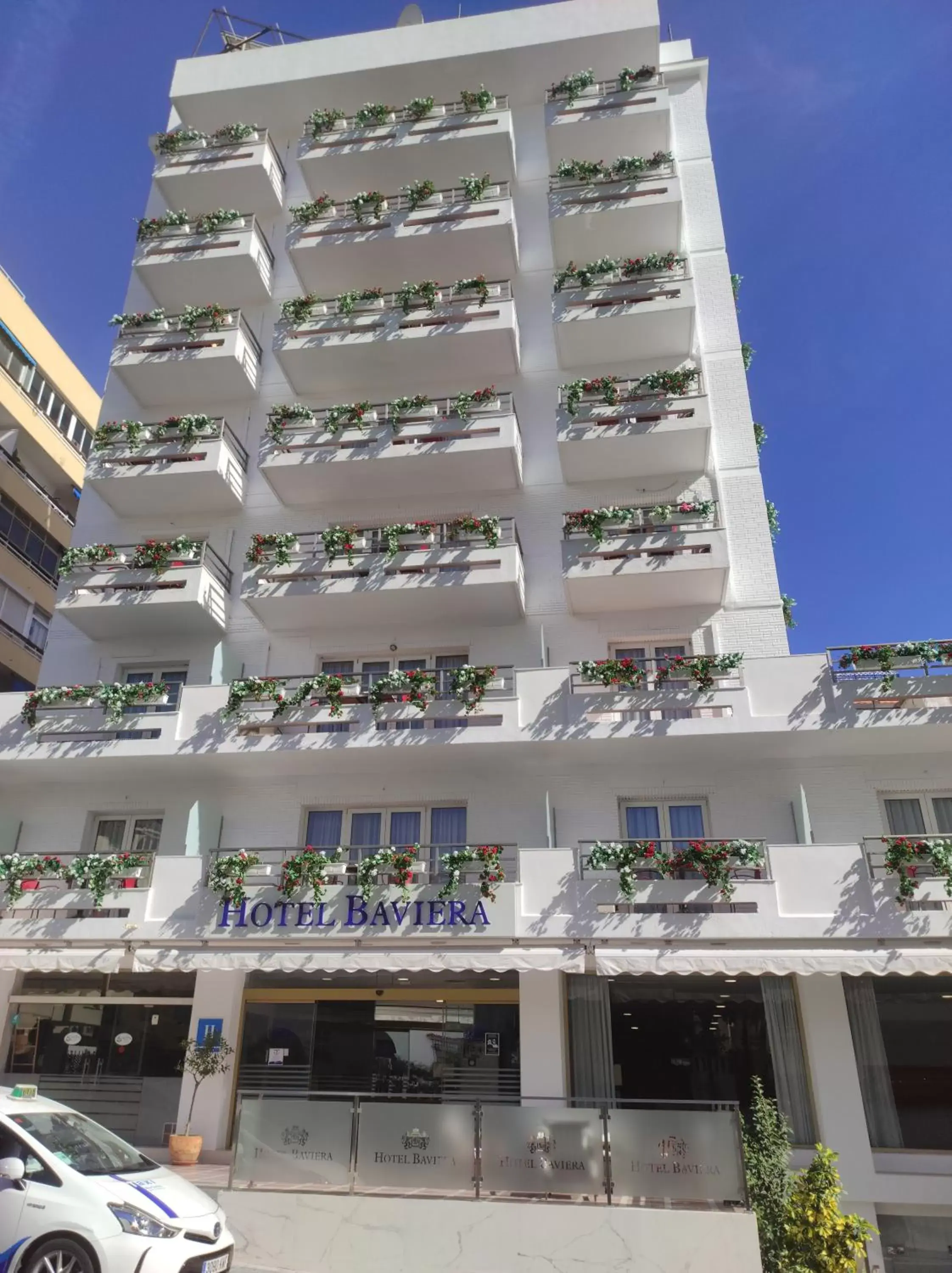 Facade/entrance, Property Building in Hotel Baviera