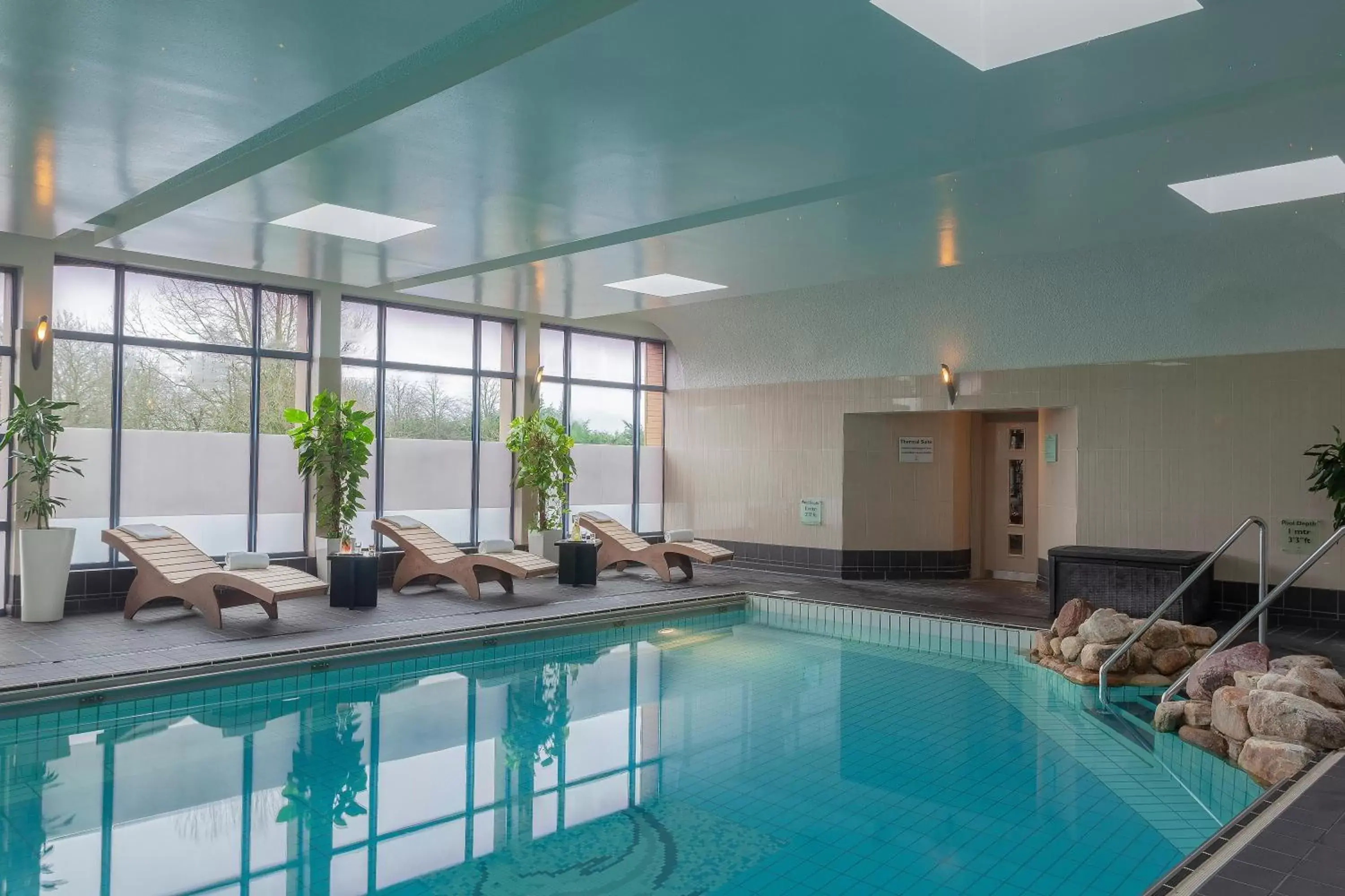 Spa and wellness centre/facilities, Swimming Pool in Radisson BLU Hotel and Spa, Limerick