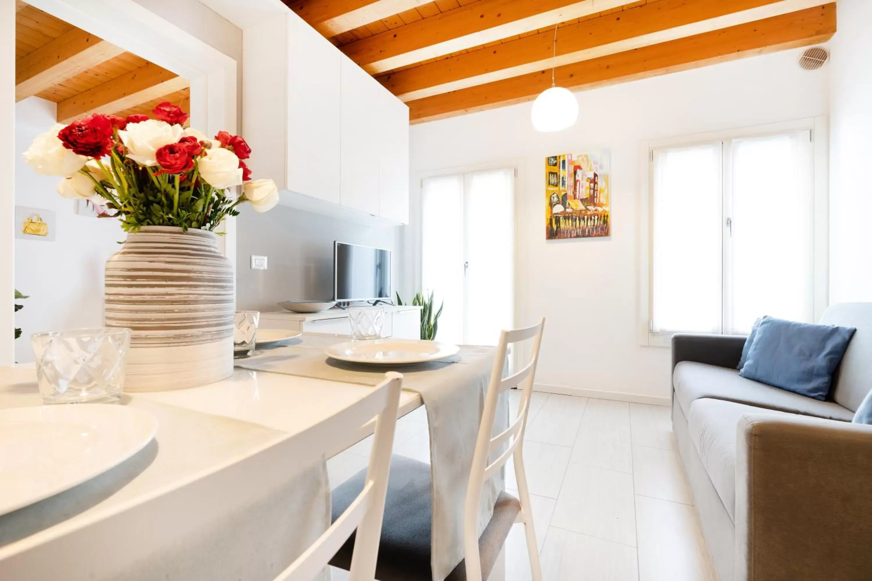 Dining Area in Ca' Degli Antichi Giardini Apartments