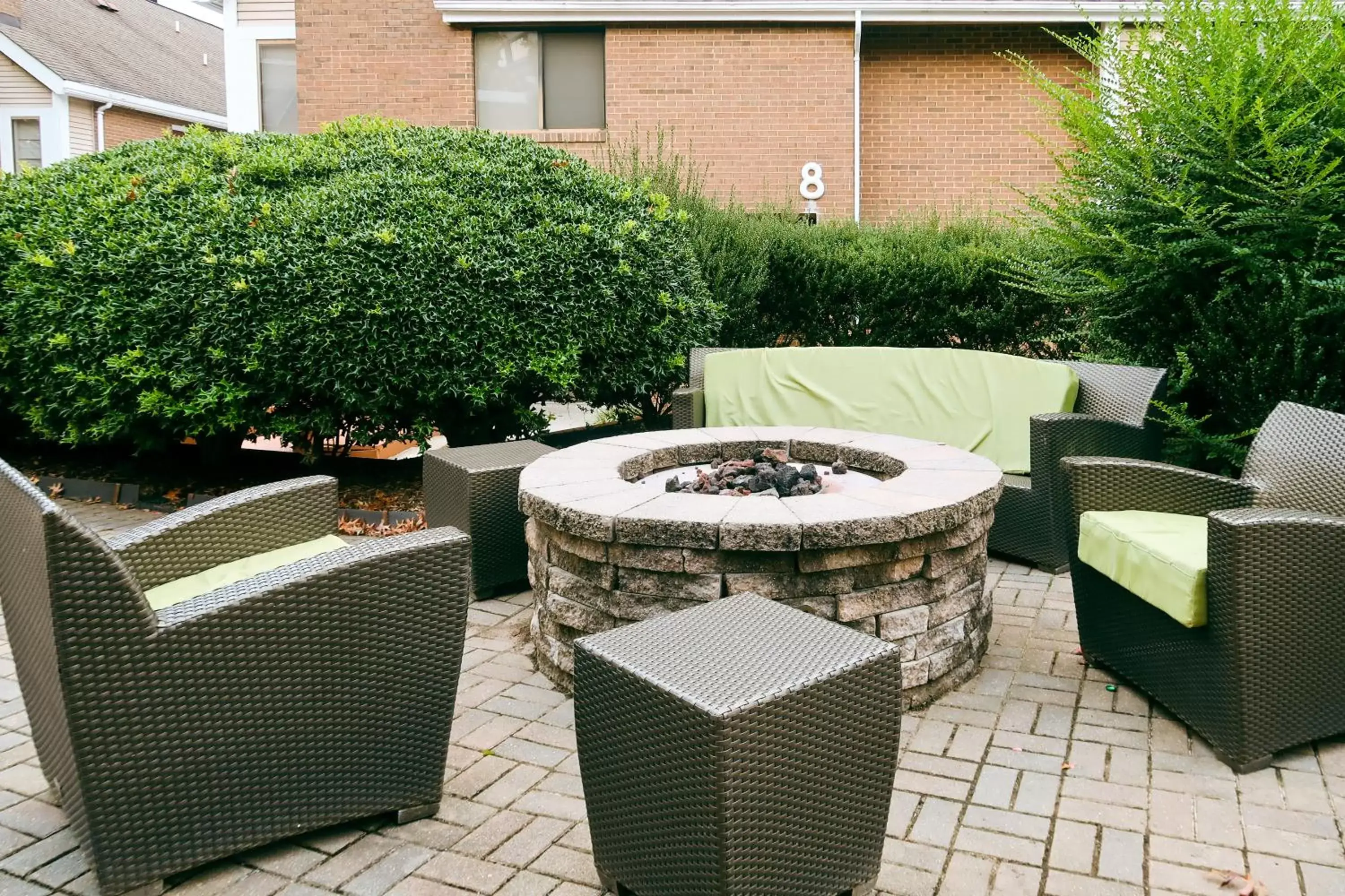 Patio, Patio/Outdoor Area in Tysons Corner suites