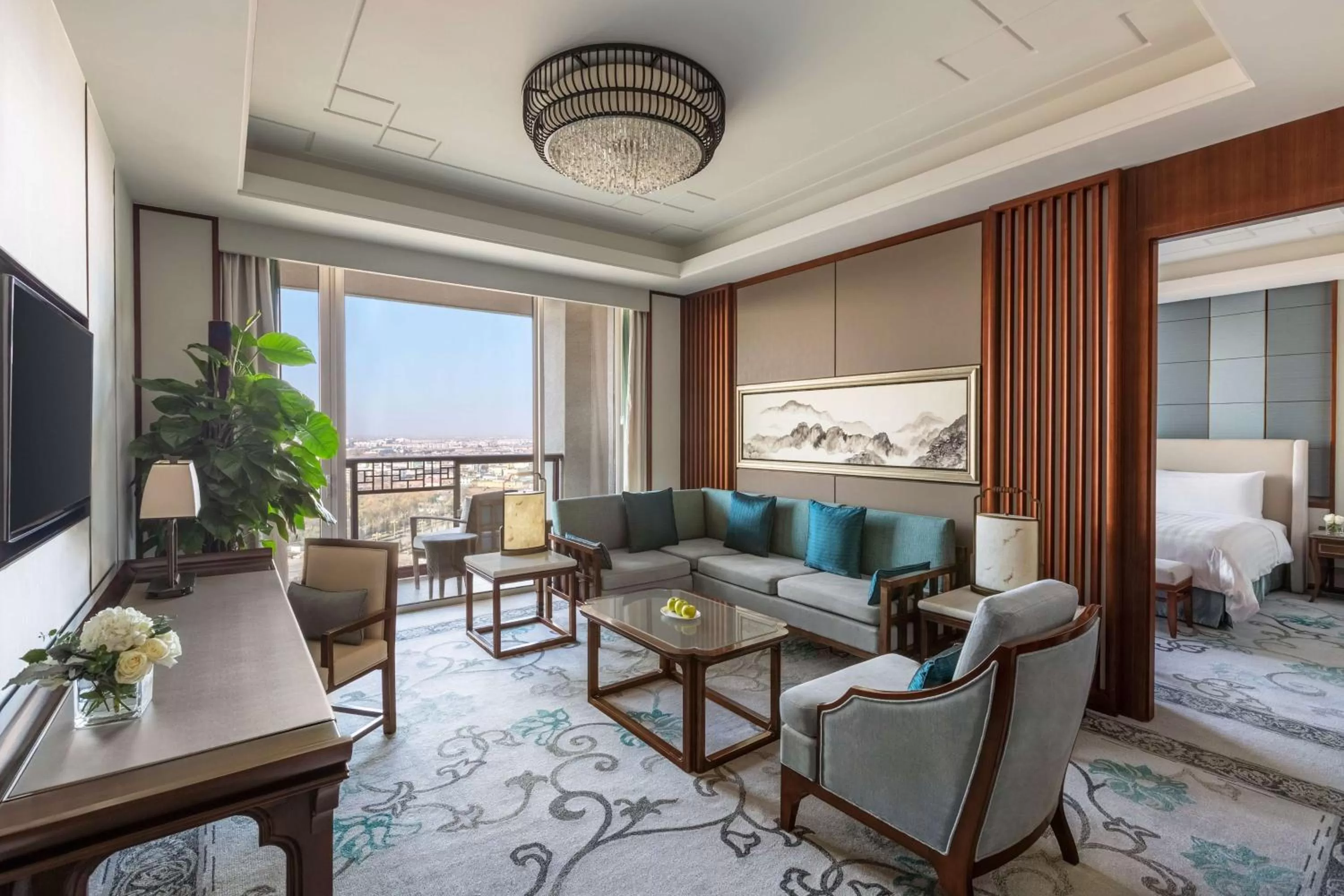 Photo of the whole room, Bed in Shangri-La Qufu