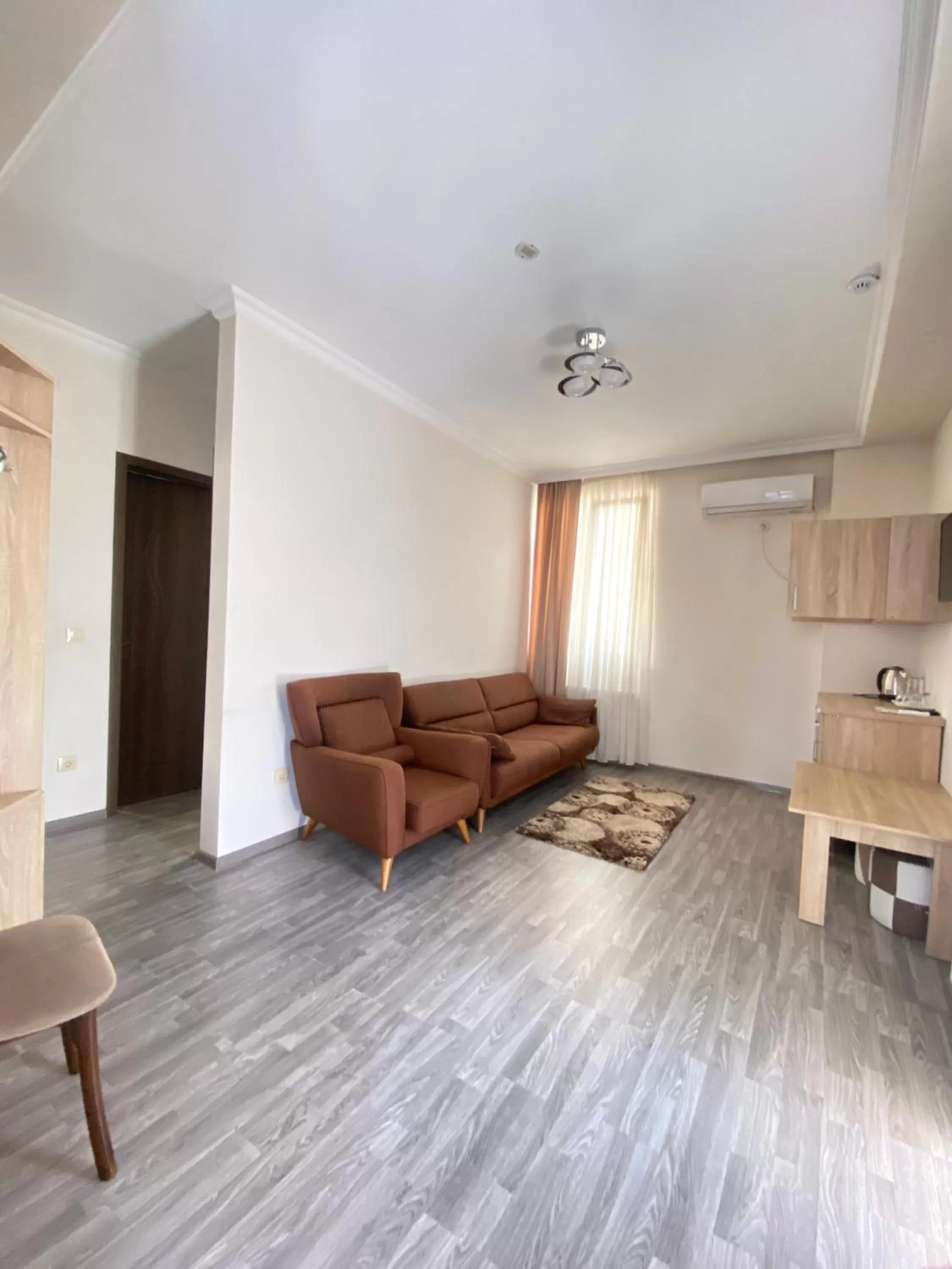 Seating Area in Hotel Garanti