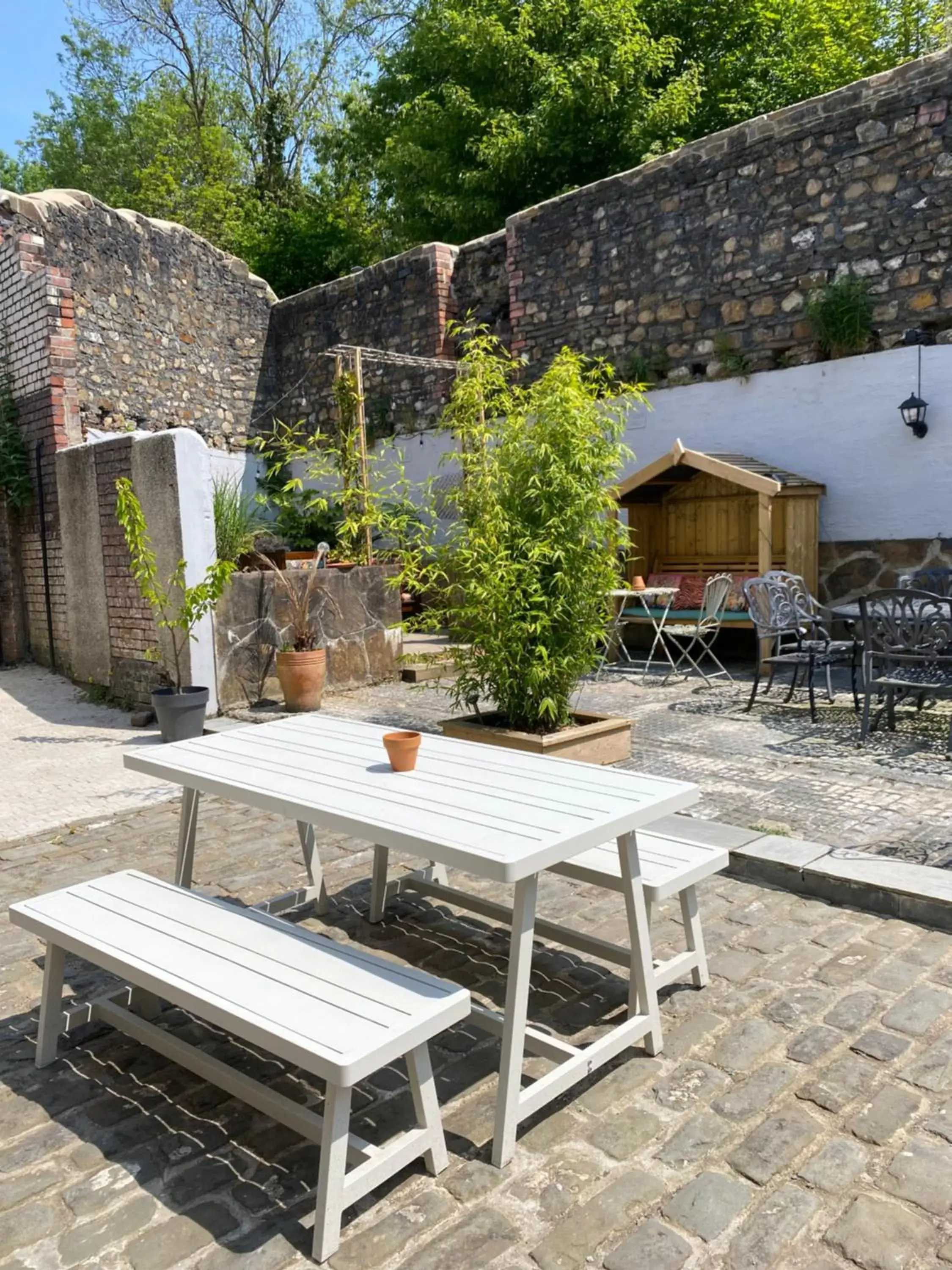 Patio in The Tiger Inn