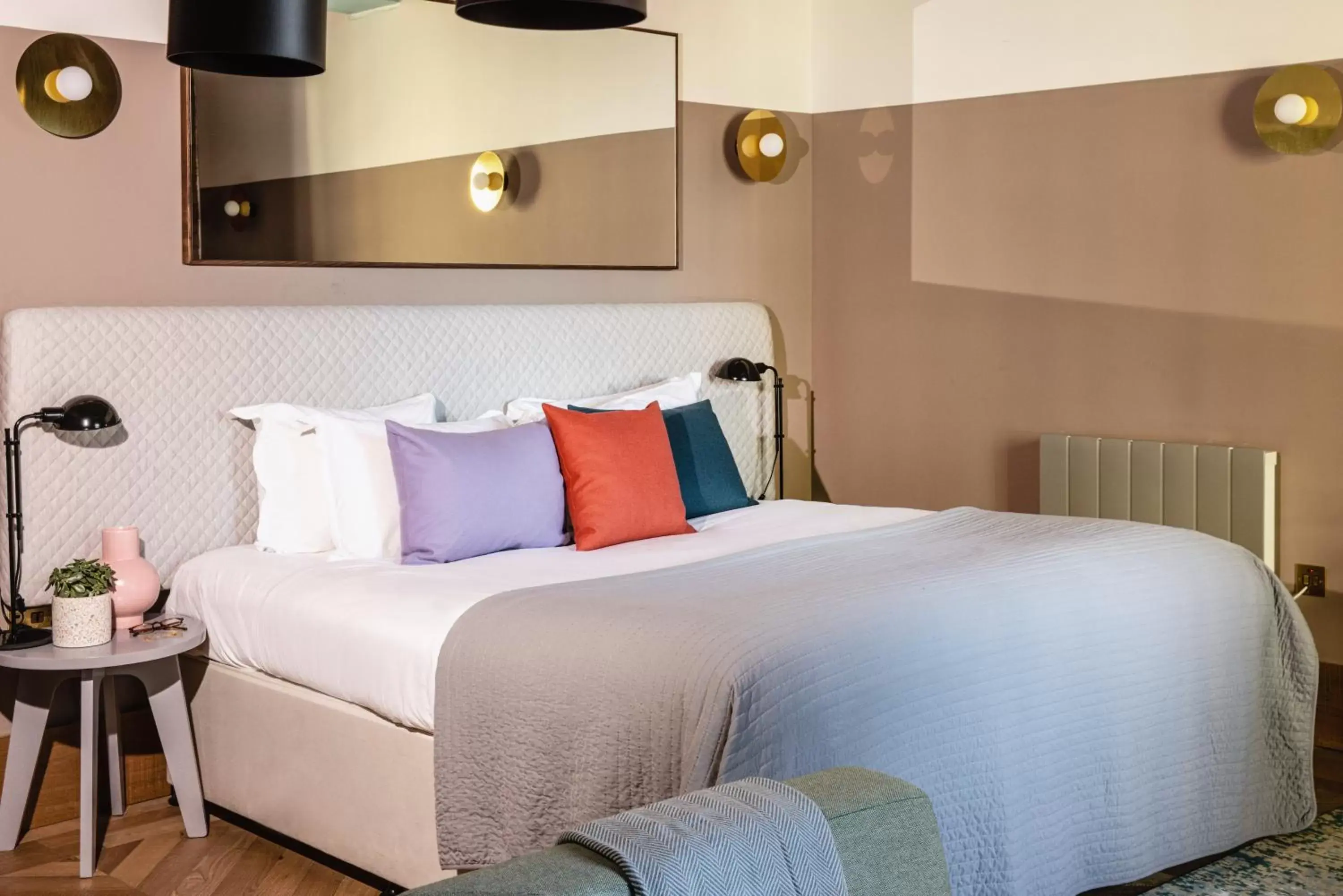 Bed in Native Manchester Bed in Native Manchester