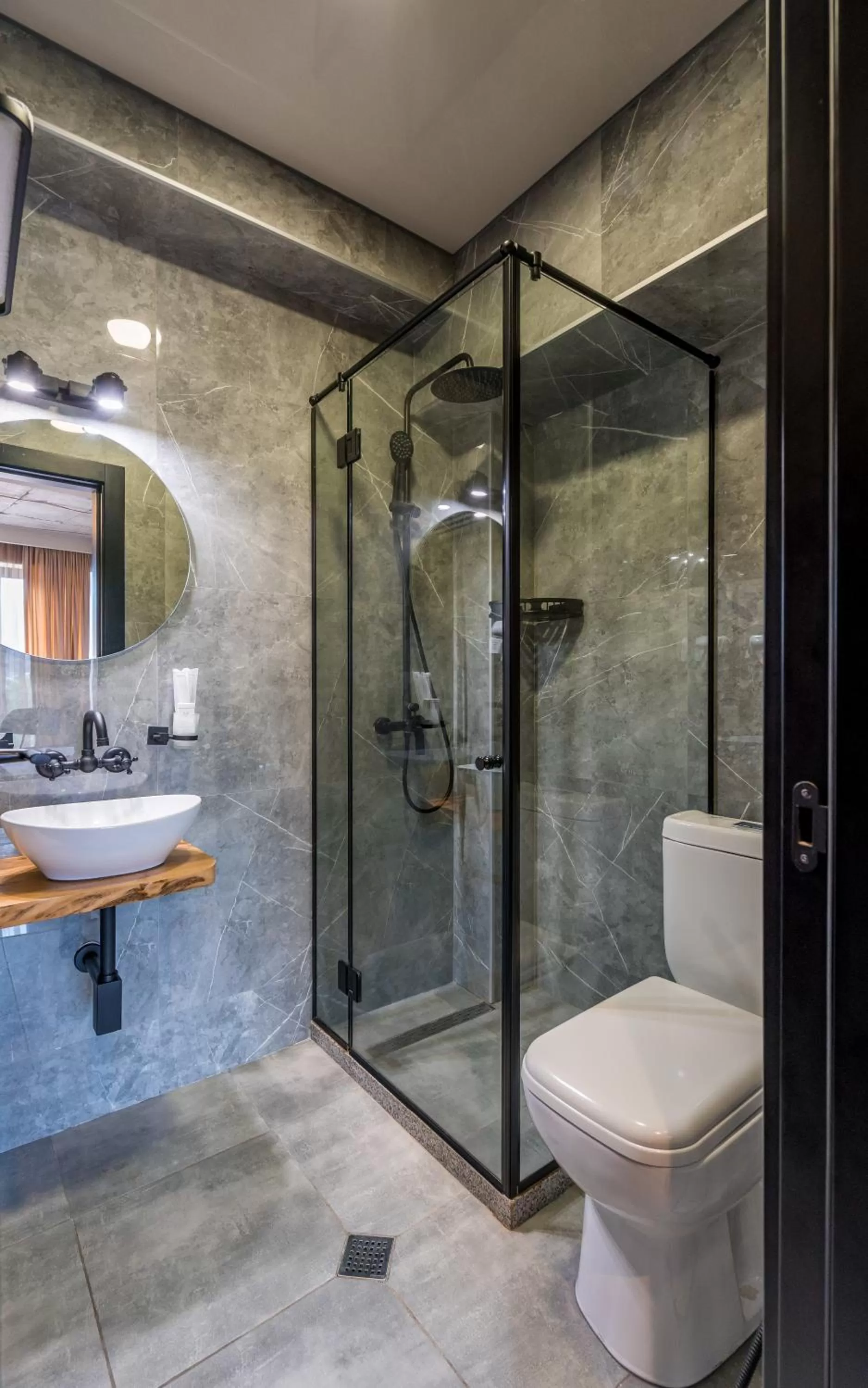 Shower in Galavani By Vintage Hotel Collections