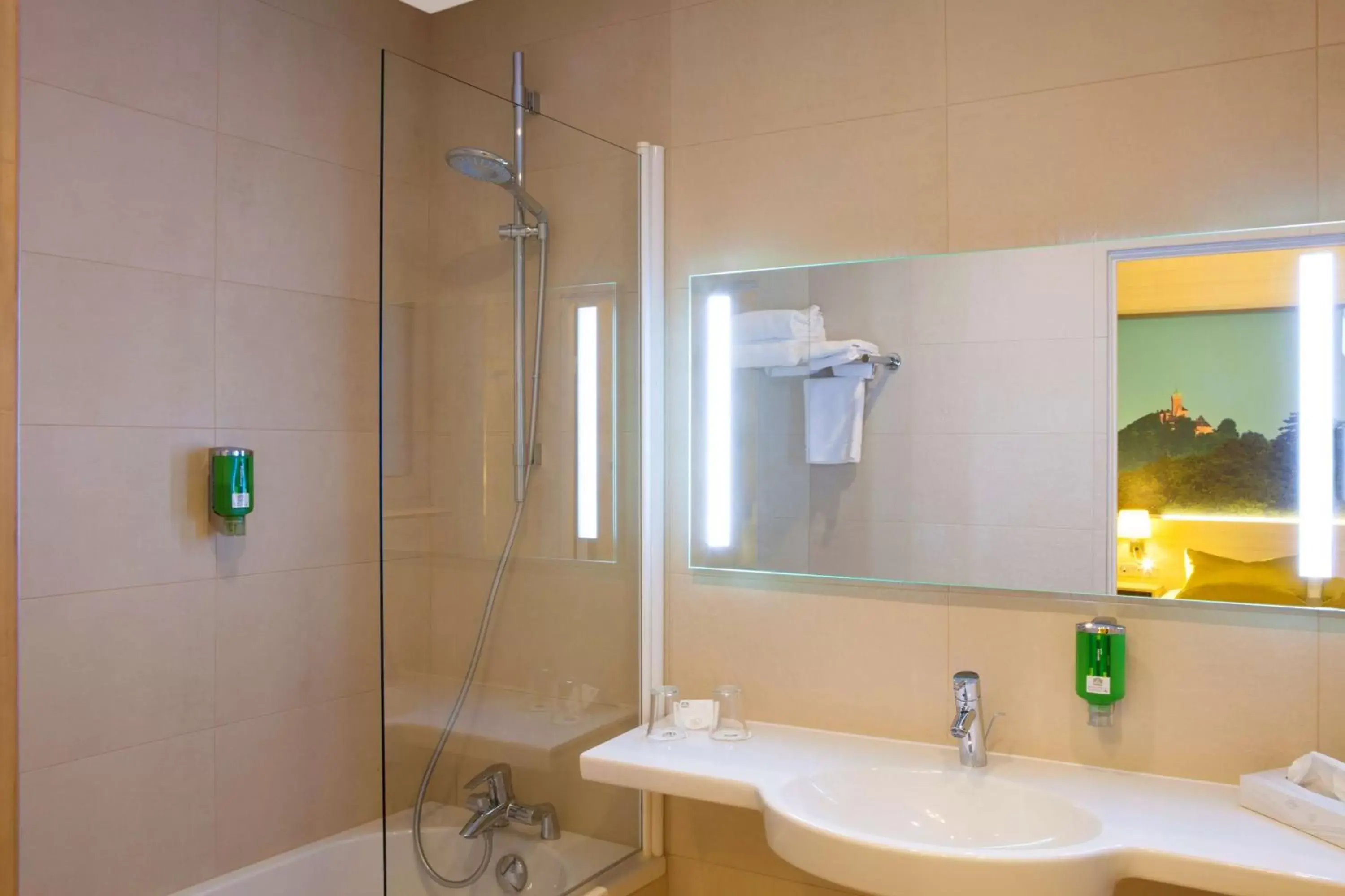 Photo of the whole room, Bathroom in Best Western Plus Monopole Métropole