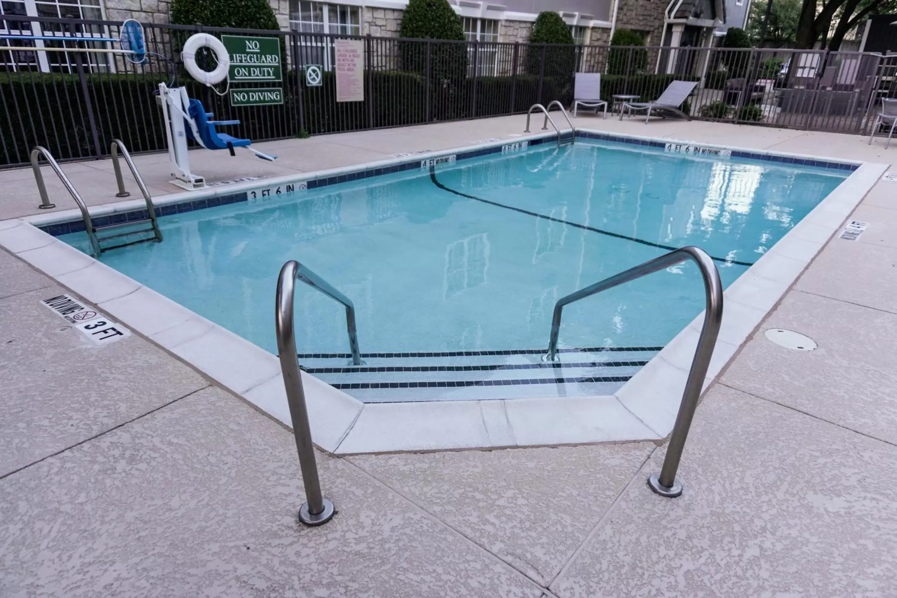 Swimming Pool in TownePlace Suites by Marriott Dallas Plano/Legacy