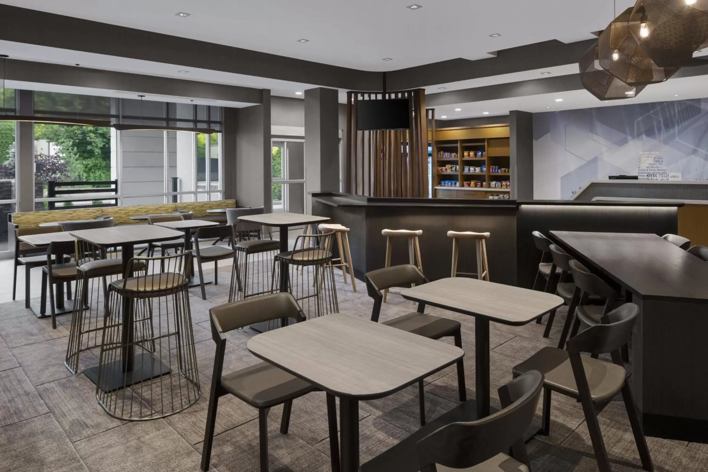 Lobby or reception, Restaurant/Places to Eat in SpringHill Suites by Marriott Tuckahoe Westchester County