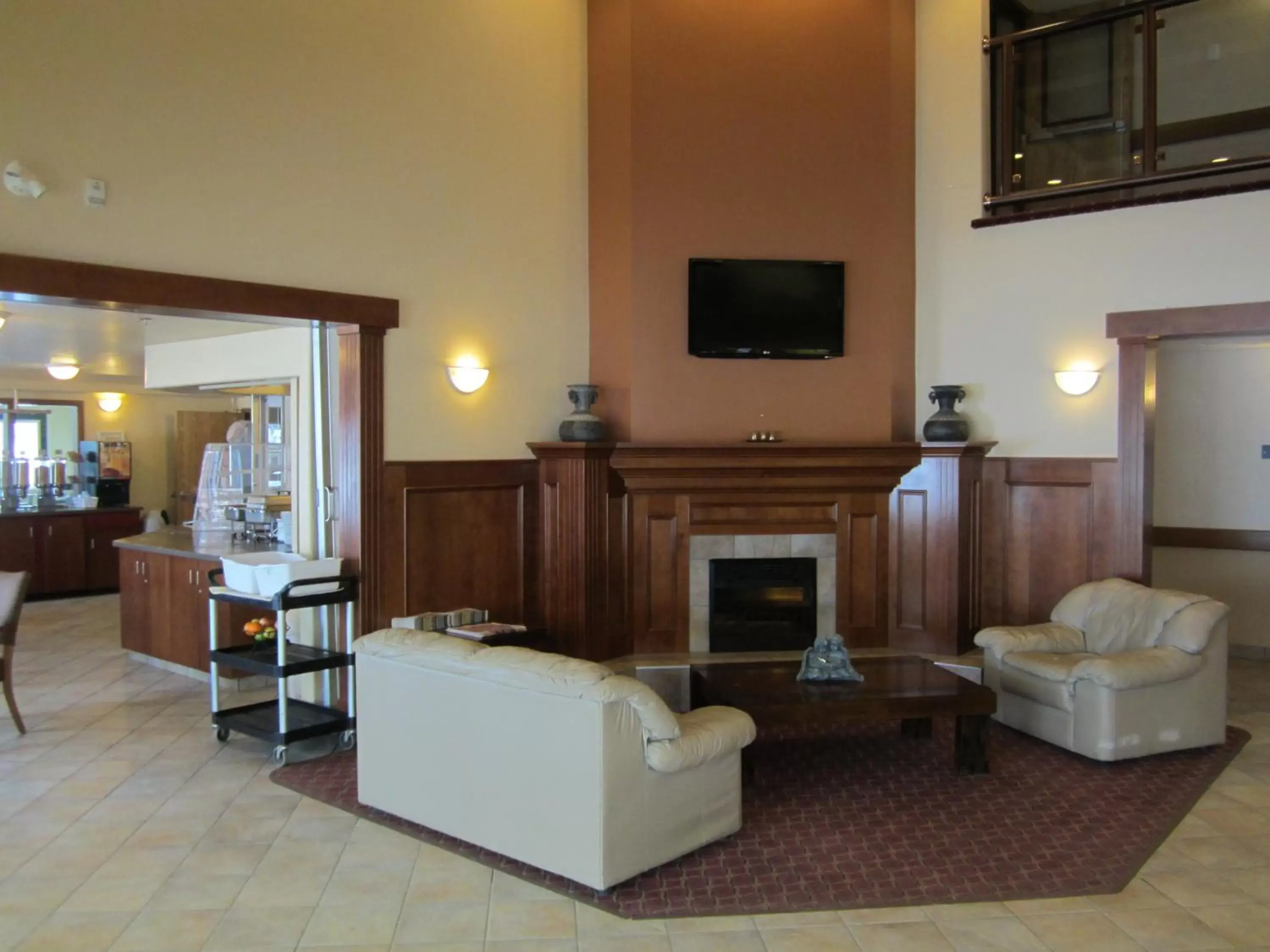 Lobby or reception, Seating Area in Super 8 by Wyndham Fort Nelson BC
