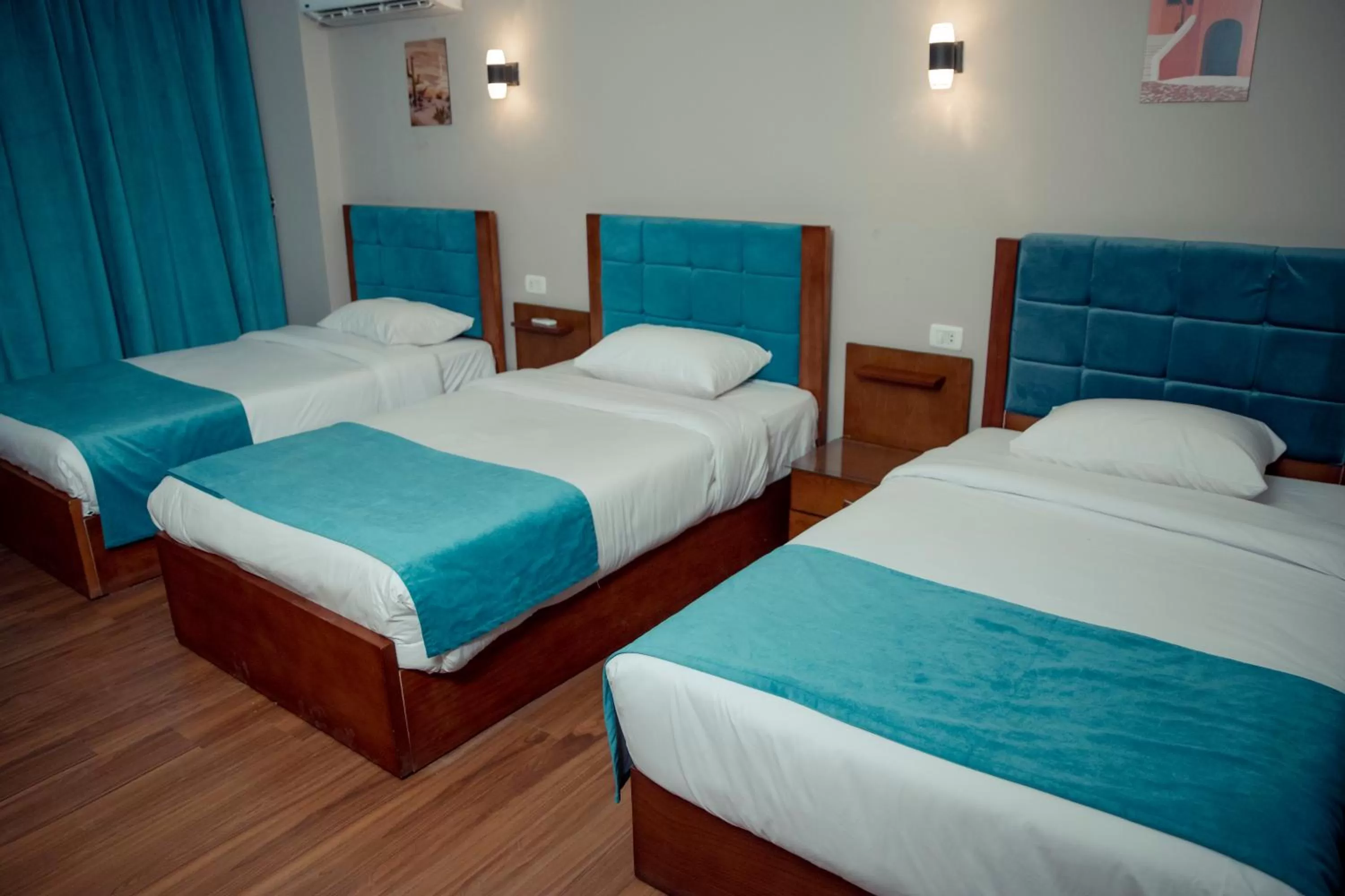 Superior Triple Room in Pyramids Oasis Hotel