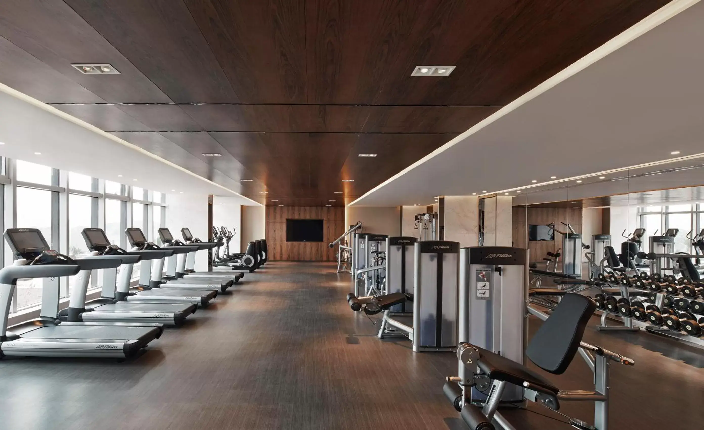 Fitness centre/facilities, Fitness Center/Facilities in Shanghai Marriott Hotel Parkview