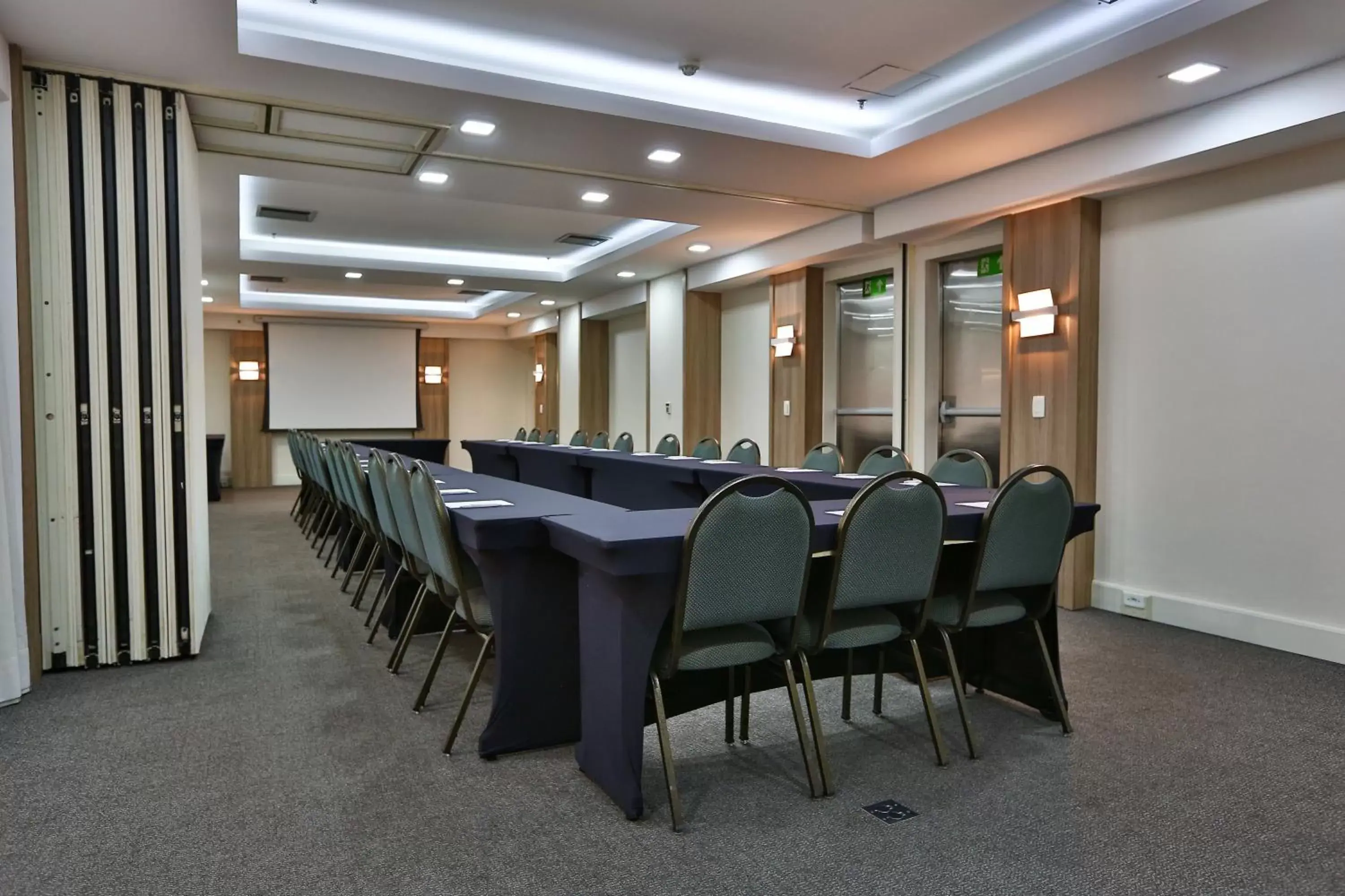 Meeting/conference room in Transamerica Executive Jardins