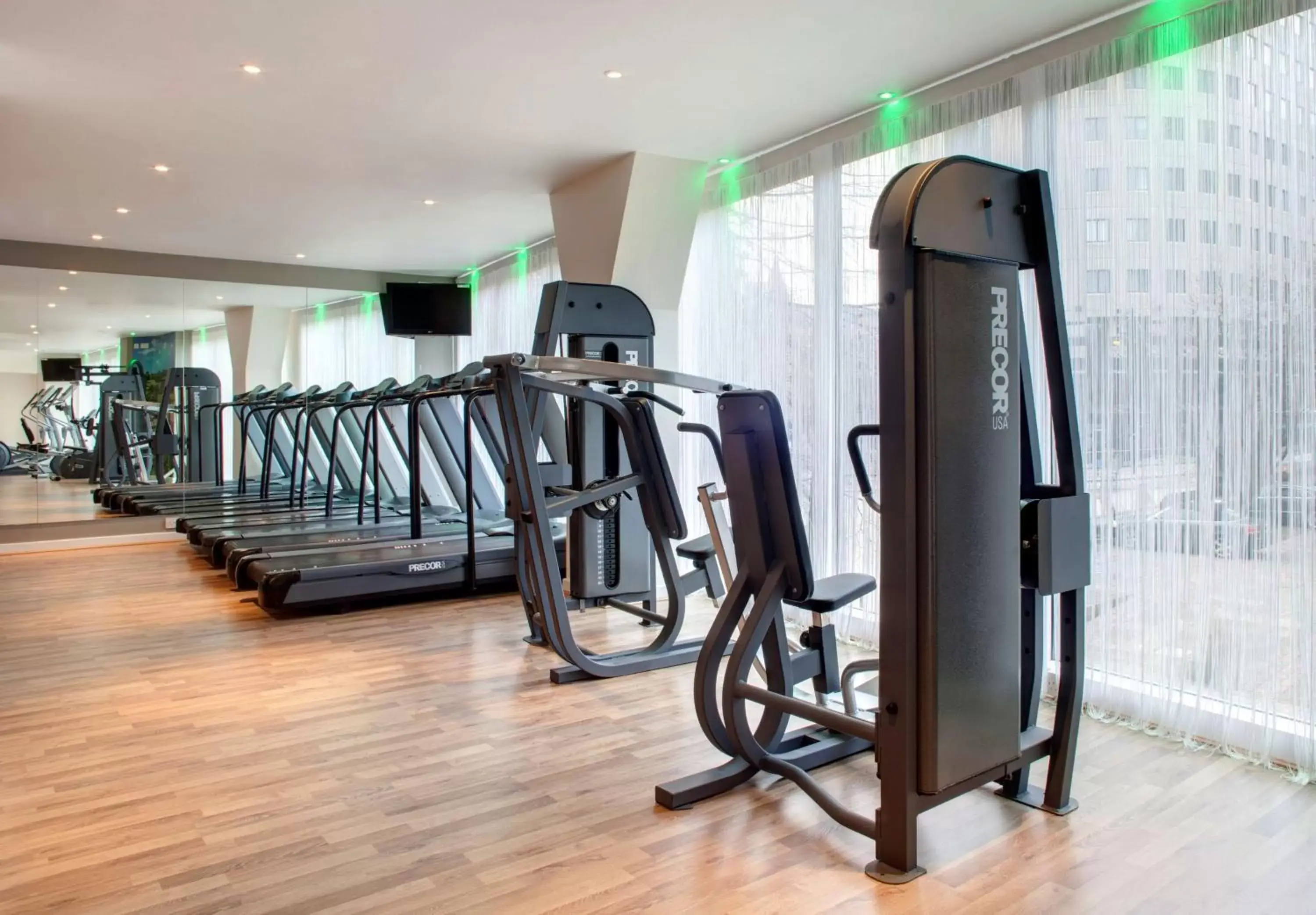 Activities, Fitness Center/Facilities in Park Plaza Leeds