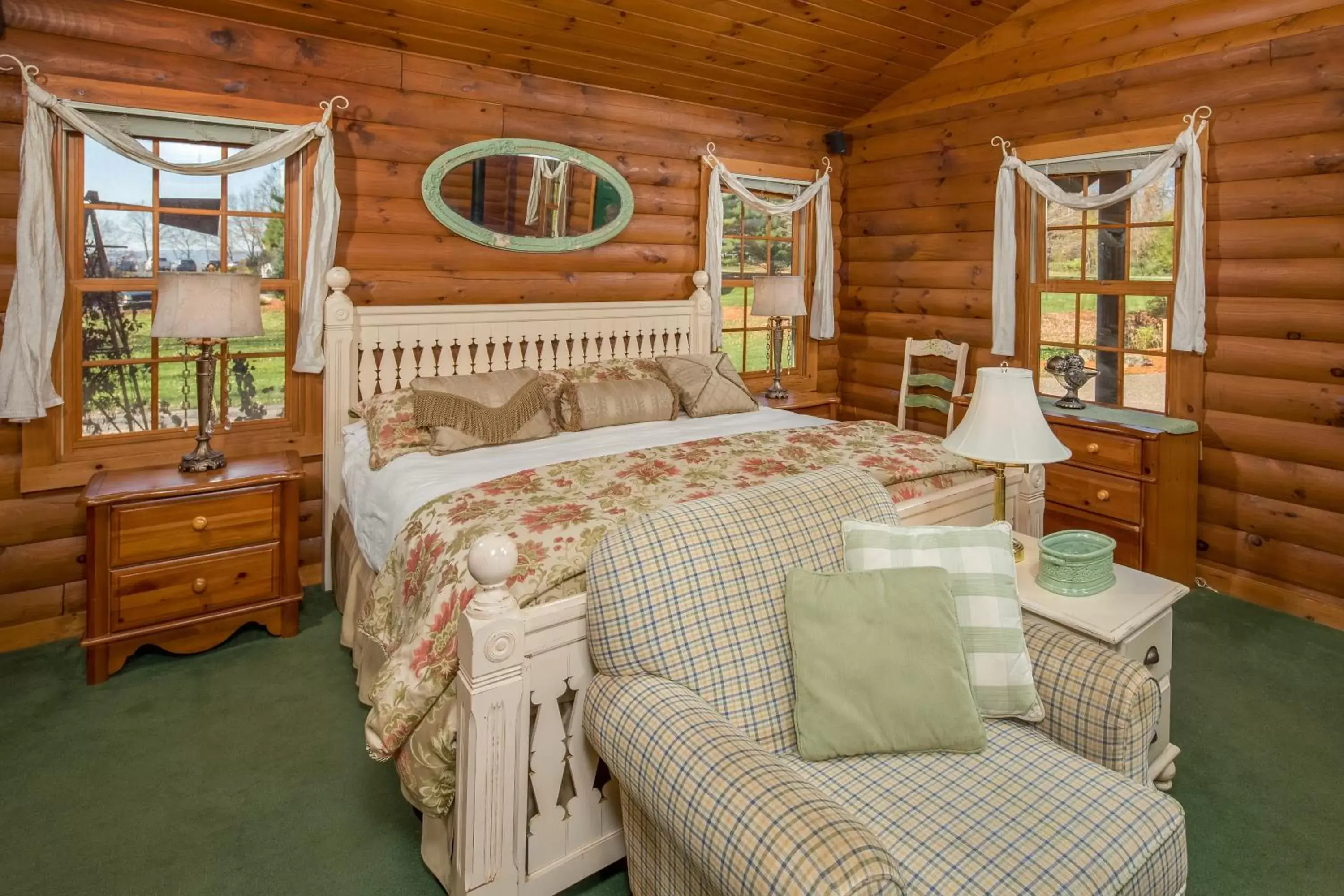 Bedroom, Bed in Goldmoor Inn & Resort