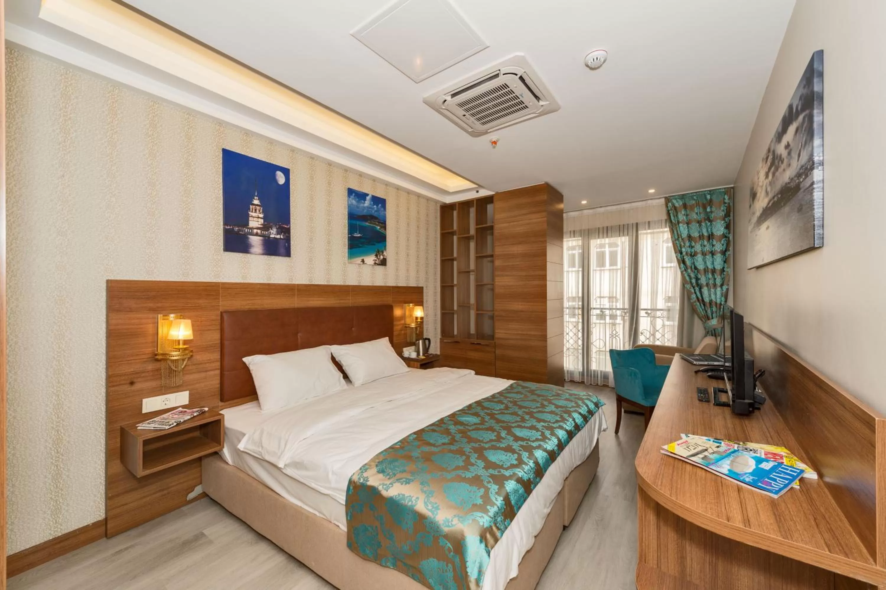 Deluxe Double or Twin Room in Grand Palace Hotel