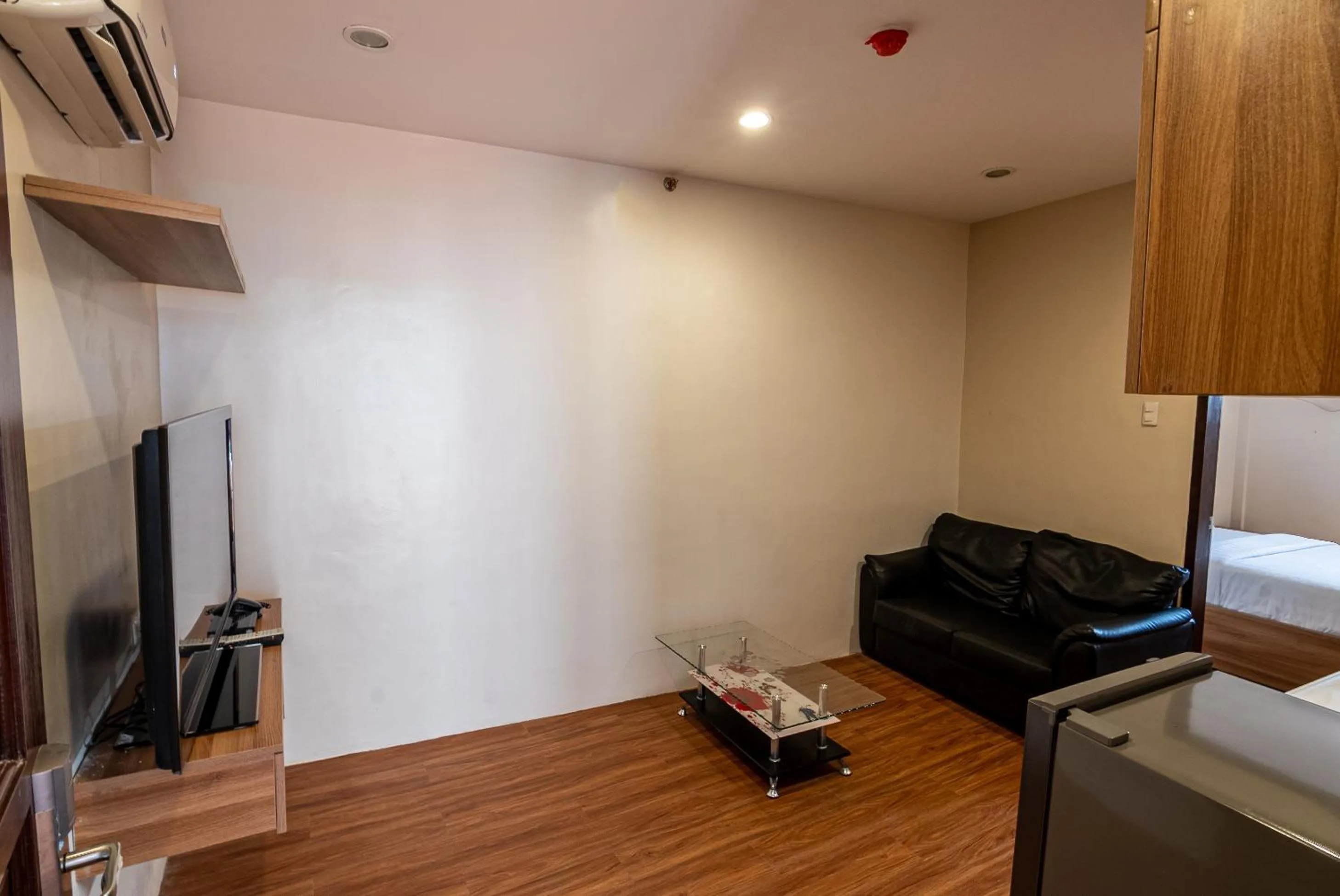 Living room in Kiwi Hotel