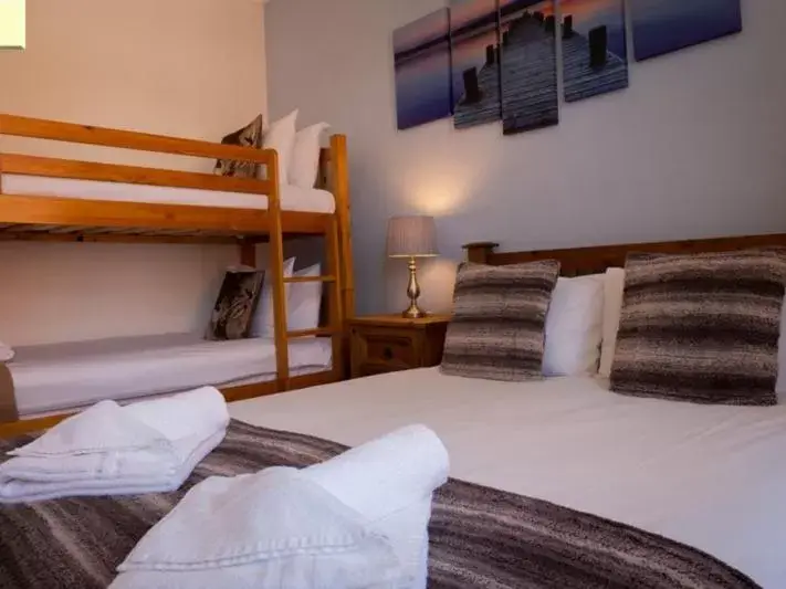 Family Room in Stonehenge Inn & Shepherd's Huts